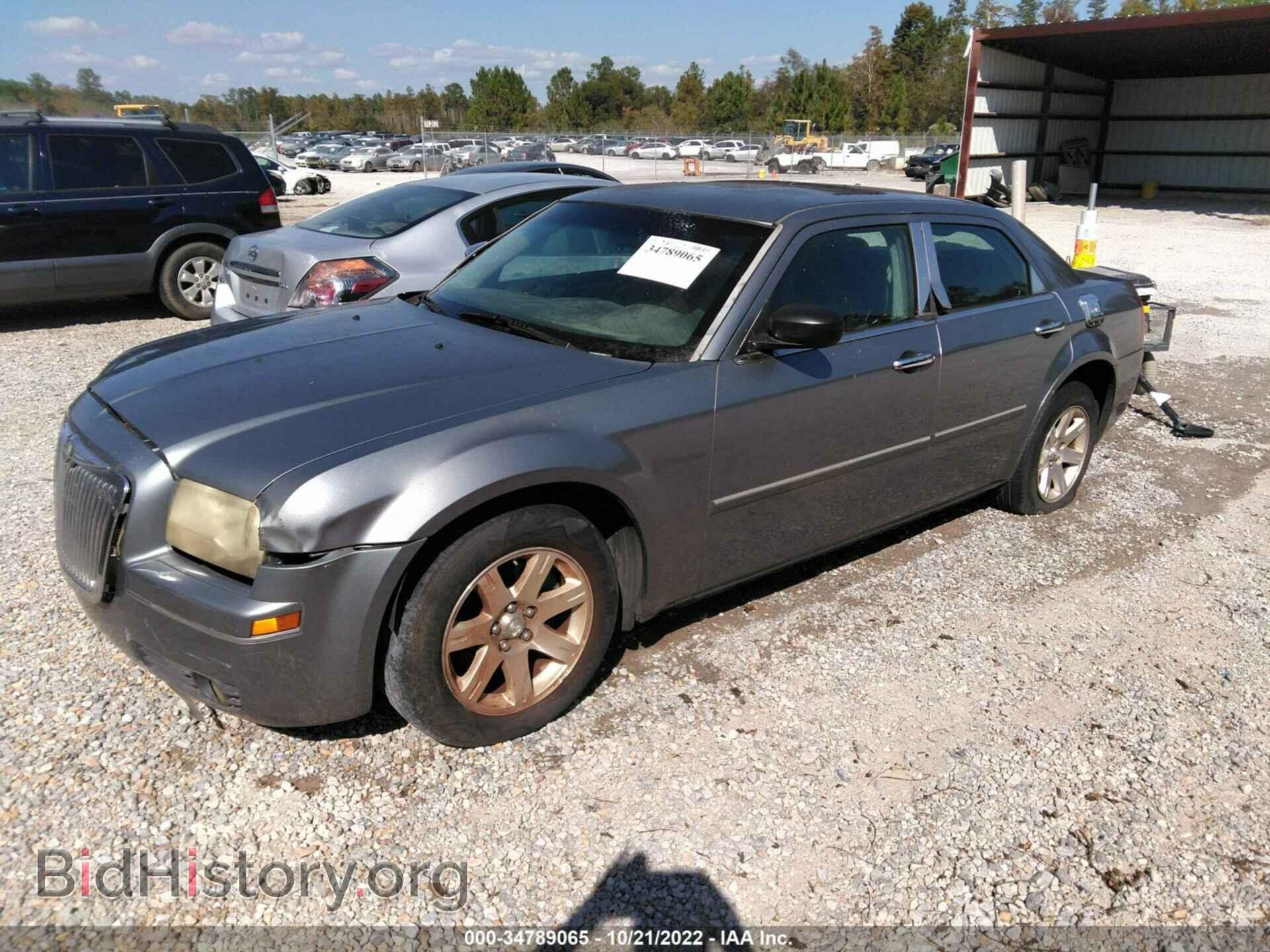 2006 CHRYSLER 300 - VIN: 2C3KA53G36H224965 - Фото 2