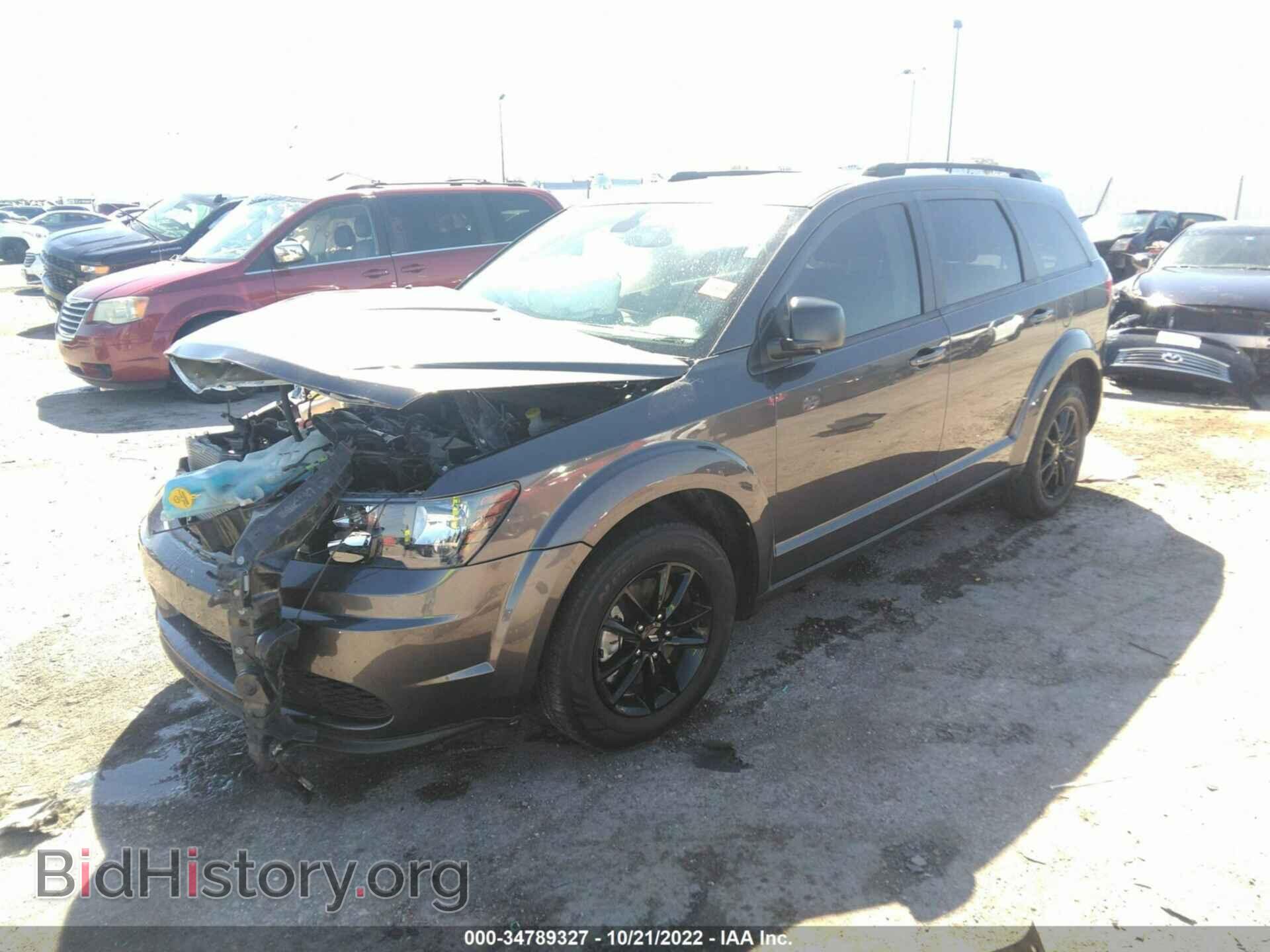2020 DODGE JOURNEY - VIN: 3C4PDCAB2LT274540 - Photo 2