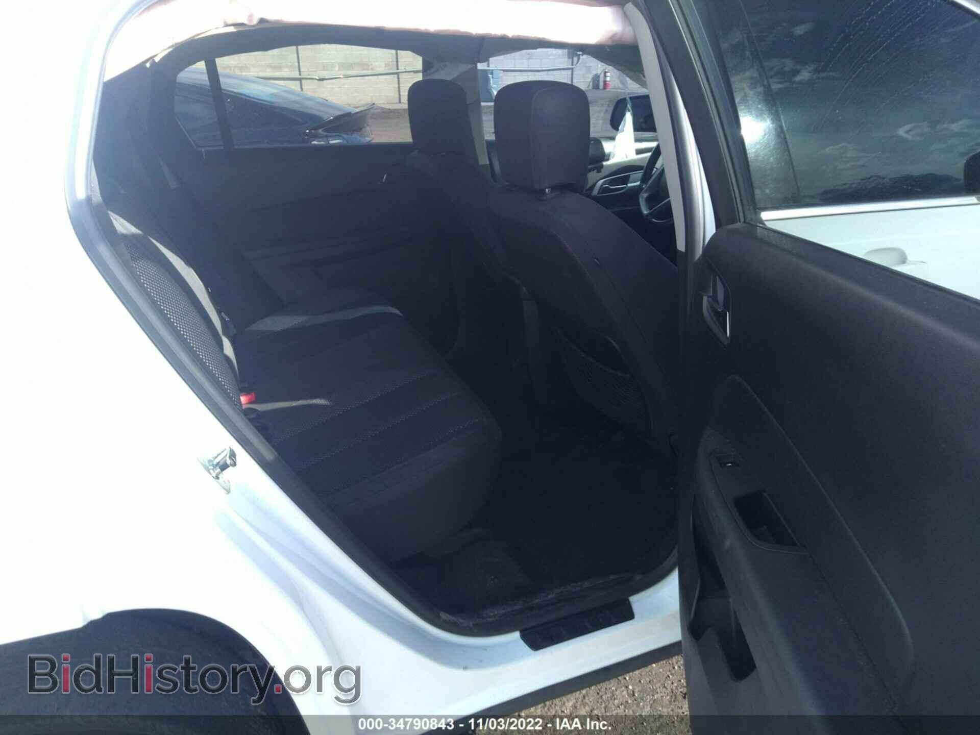 2010 GMC TERRAIN - VIN: 2CTFLEEW5A6300951 - Фото 8