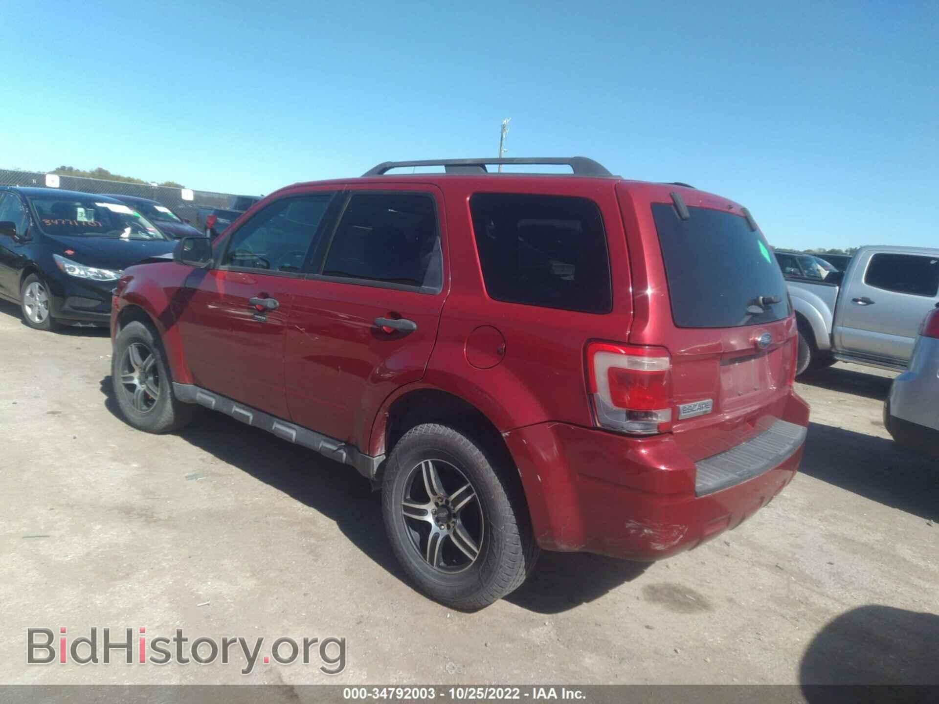 2011 FORD ESCAPE - VIN: 1FMCU9D77BKC38461 - Photo 3