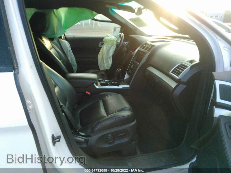 2011 Ford EXPLORER (VIN 1FMHK8D82BGA49489) — photo 5 of 11