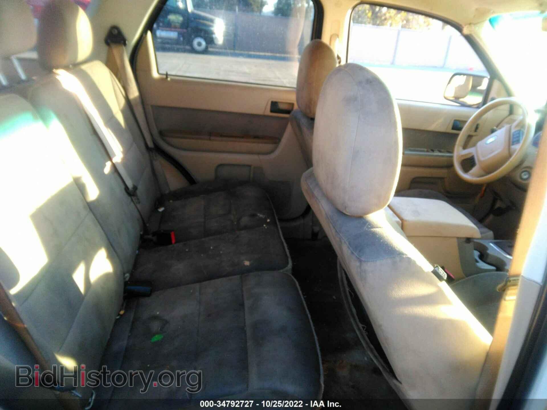 2011 FORD ESCAPE - VIN: 1FMCU0D74BKA75716 - Фото 8
