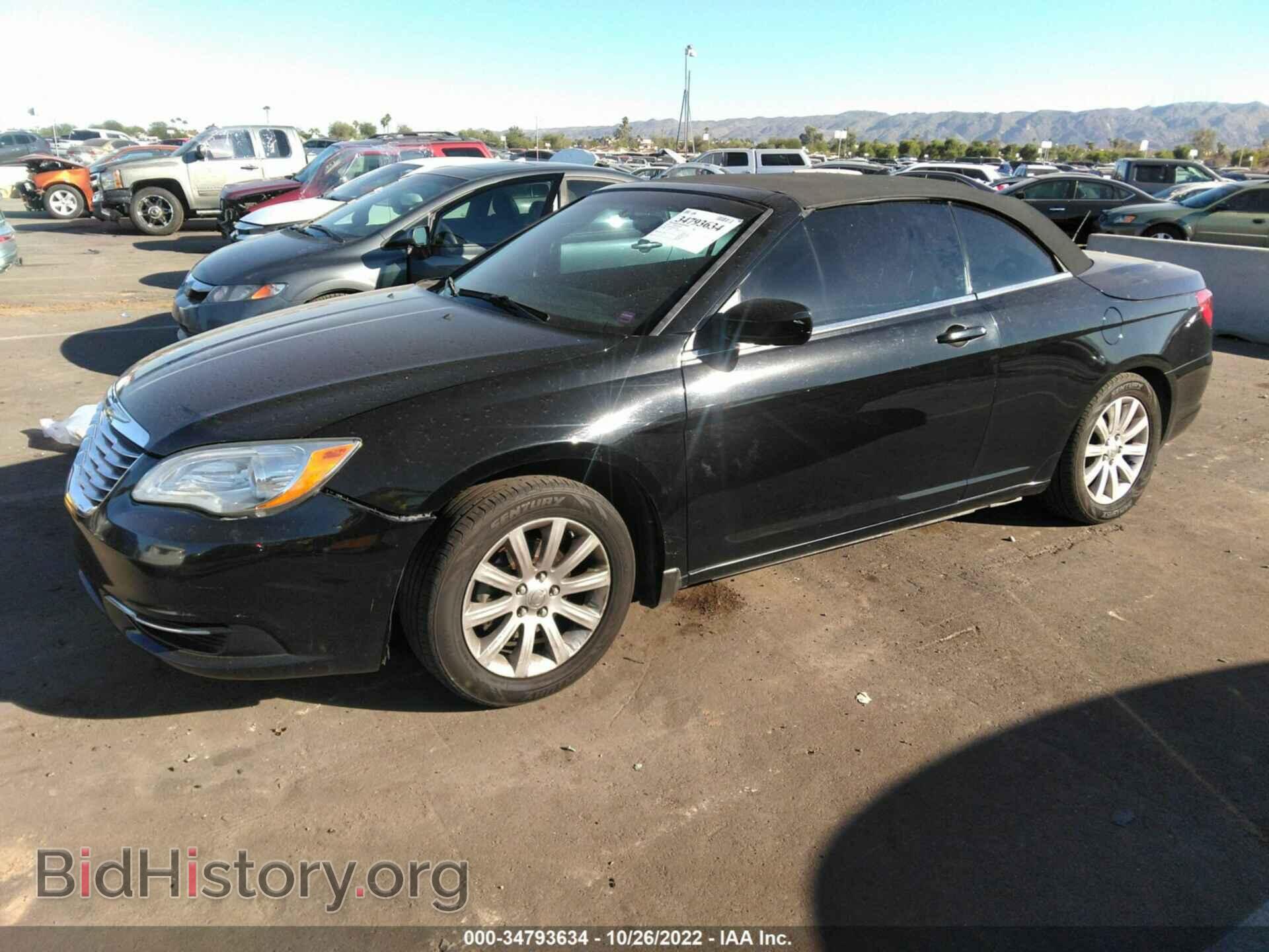 2013 CHRYSLER 200 - VIN: 1C3BCBEB3DN532992 - Photo 2