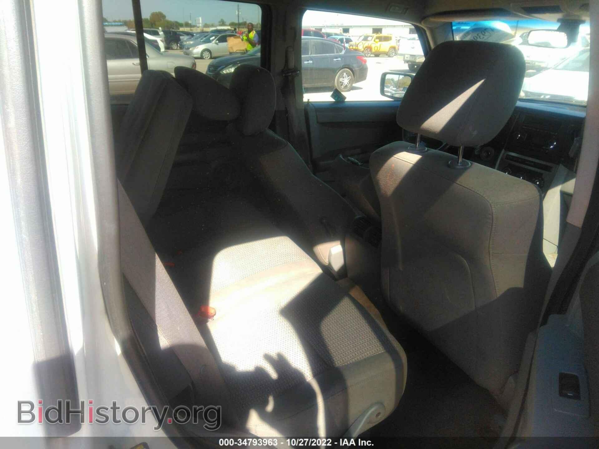 2007 JEEP COMMANDER - VIN: 1J8HH48K17C670067 - Фото 8