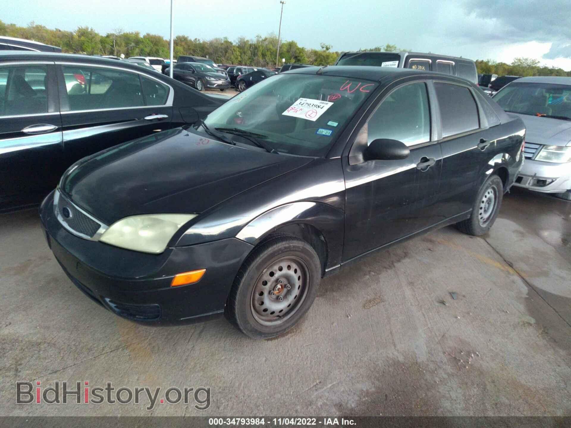 2007 FORD FOCUS - VIN: 1FAFP34N77W317042 - Фото 2