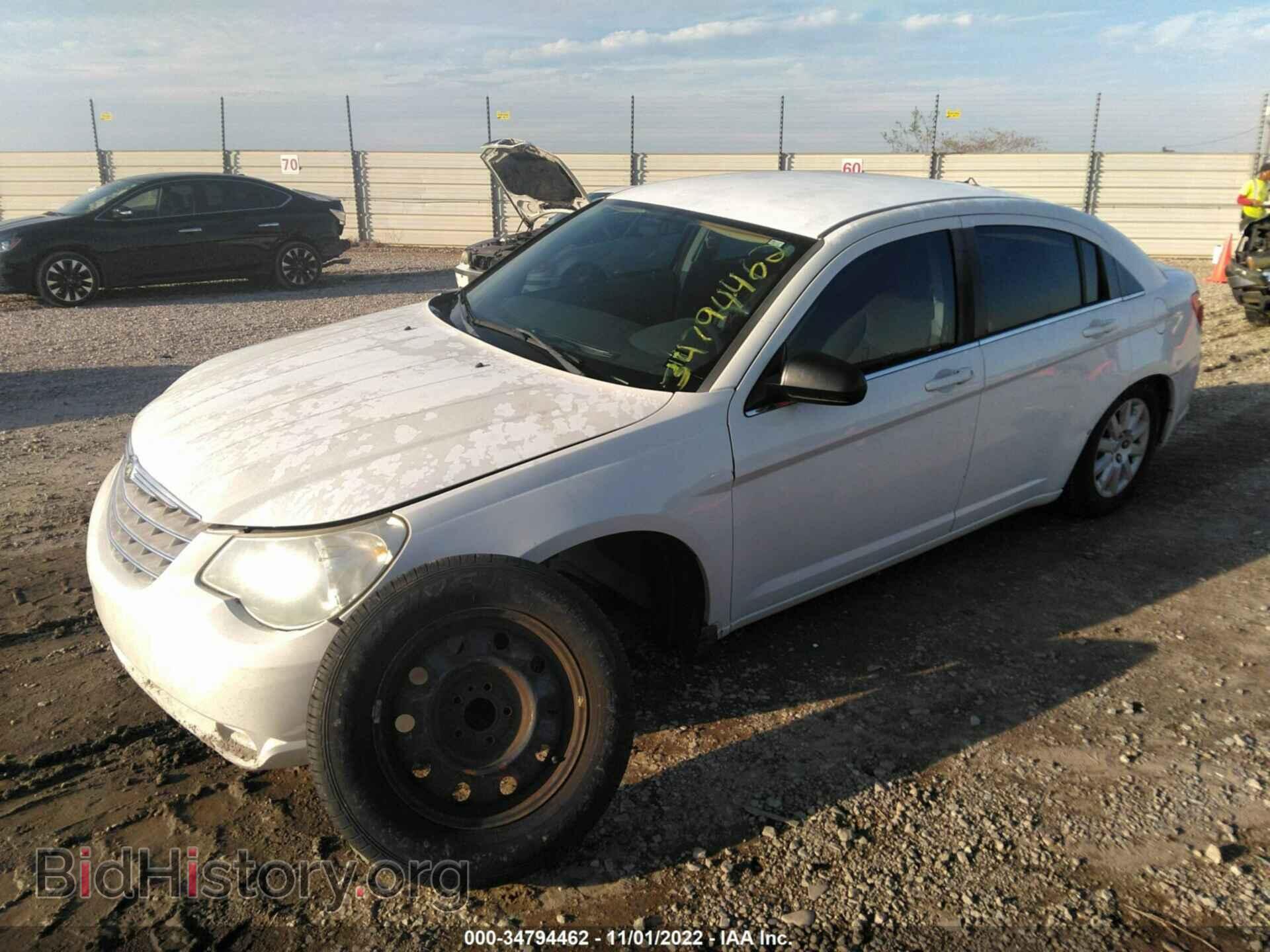 2008 CHRYSLER SEBRING - VIN: 1C3LC46K28N210090 - Фото 2