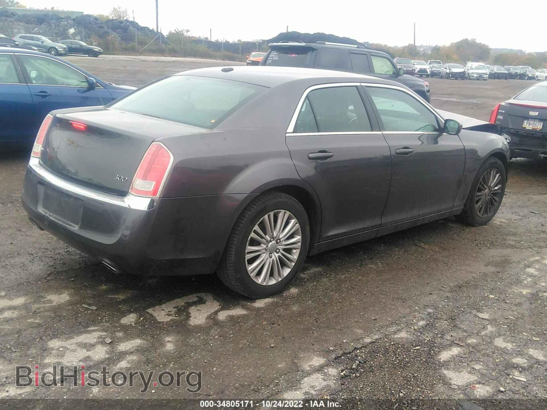 2013 CHRYSLER 300 - VIN: 2C3CCARG8DH559974 - Фото 4