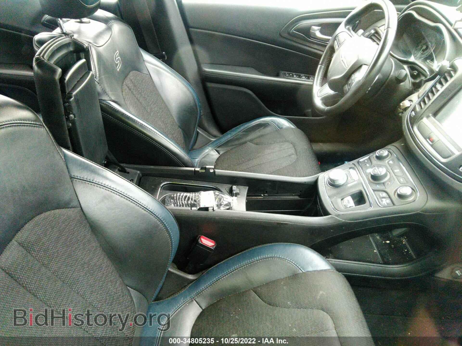 2016 CHRYSLER 200 - VIN: 1C3CCCBB8GN100532 - Фото 5