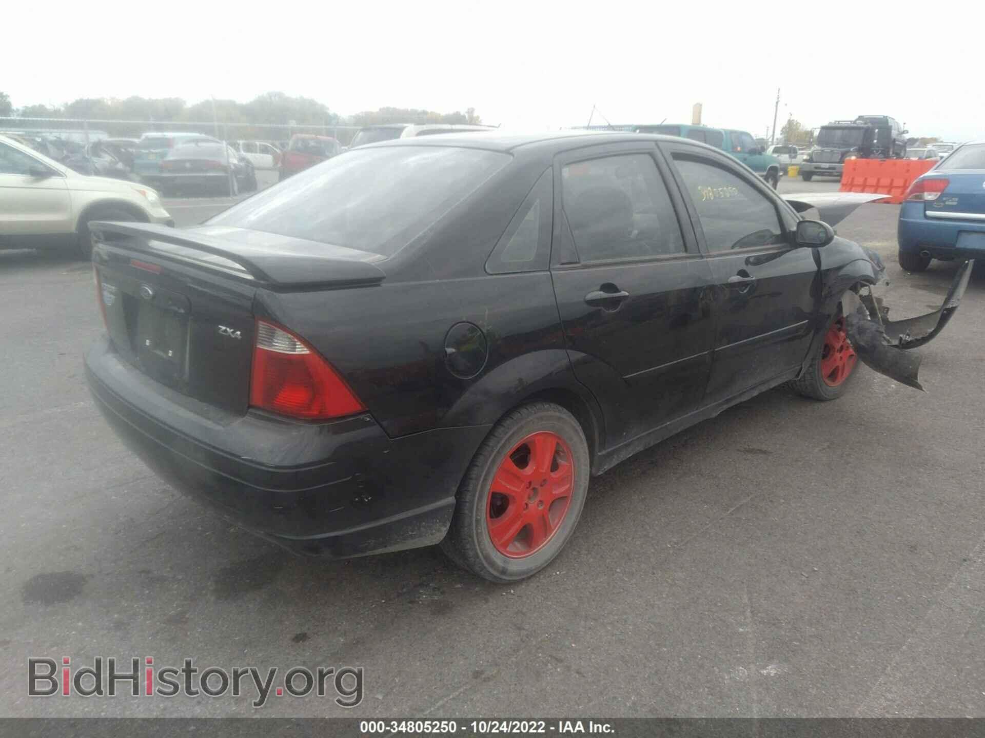 2006 FORD FOCUS - VIN: 1FAHP38Z26W153784 - Фото 4