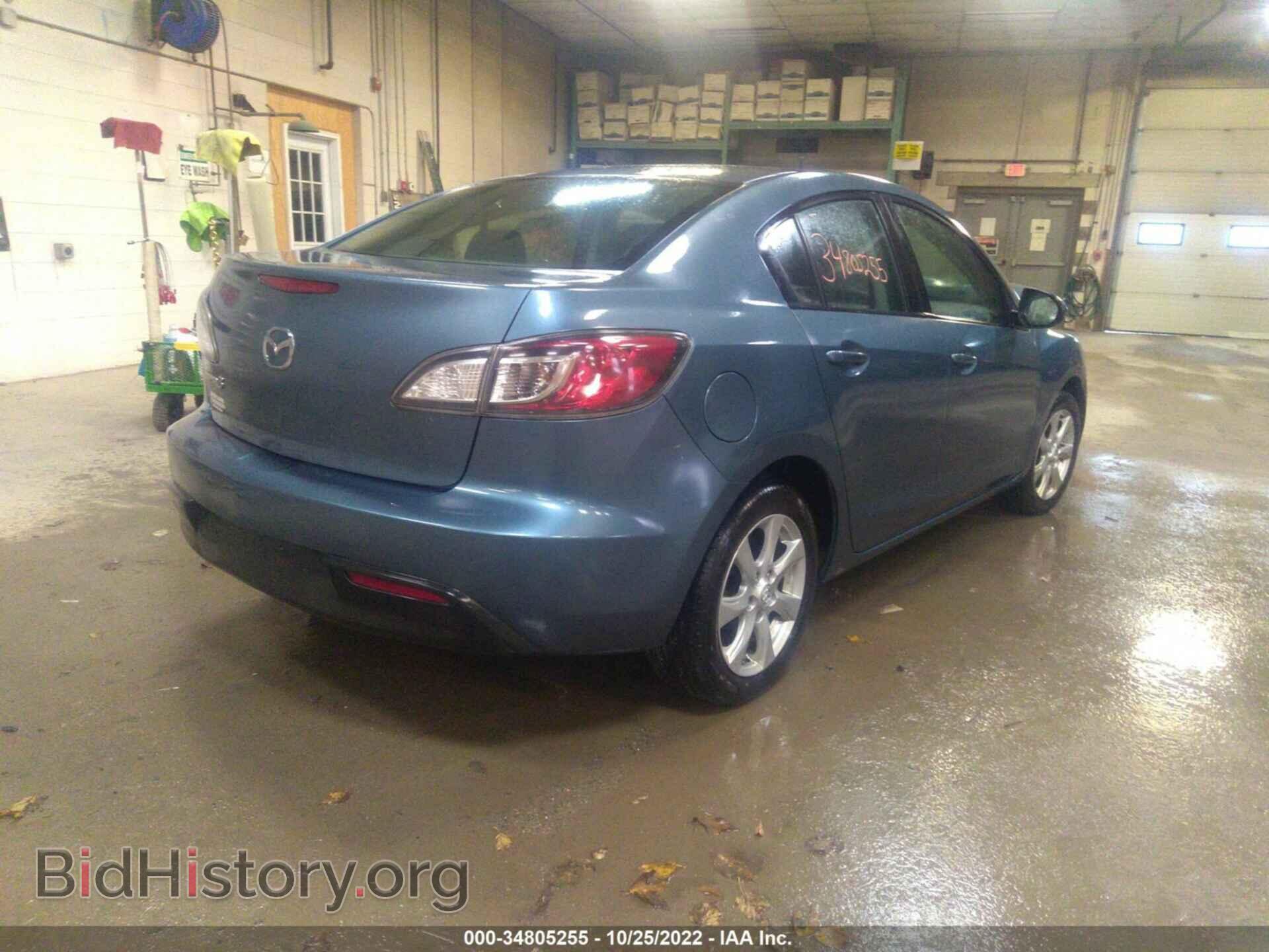2011 MAZDA MAZDA3 - VIN: JM1BL1VG2B1394836 - Фото 4