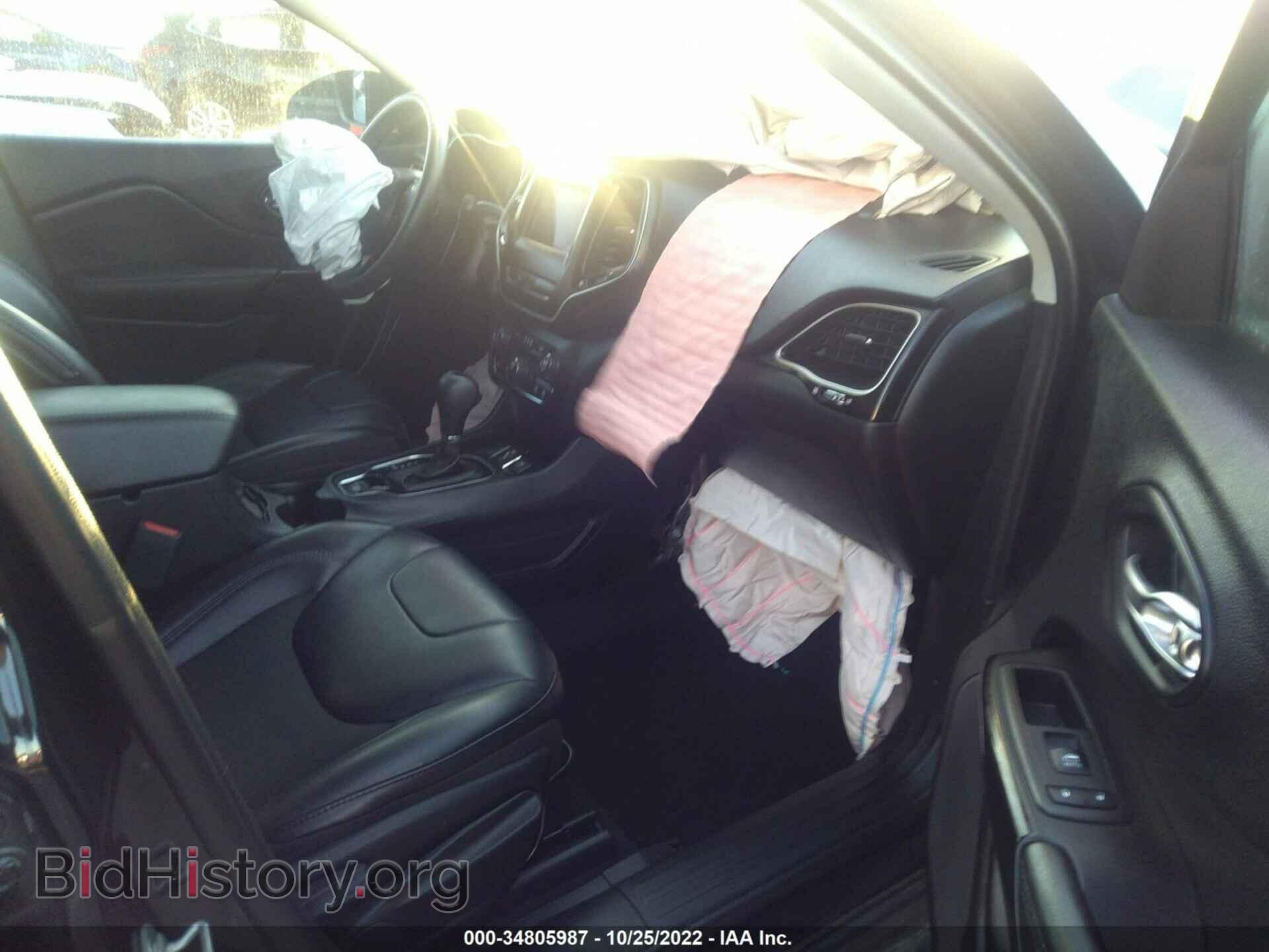 2019 JEEP CHEROKEE - VIN: 1C4PJLLB0KD466288 - Фото 5