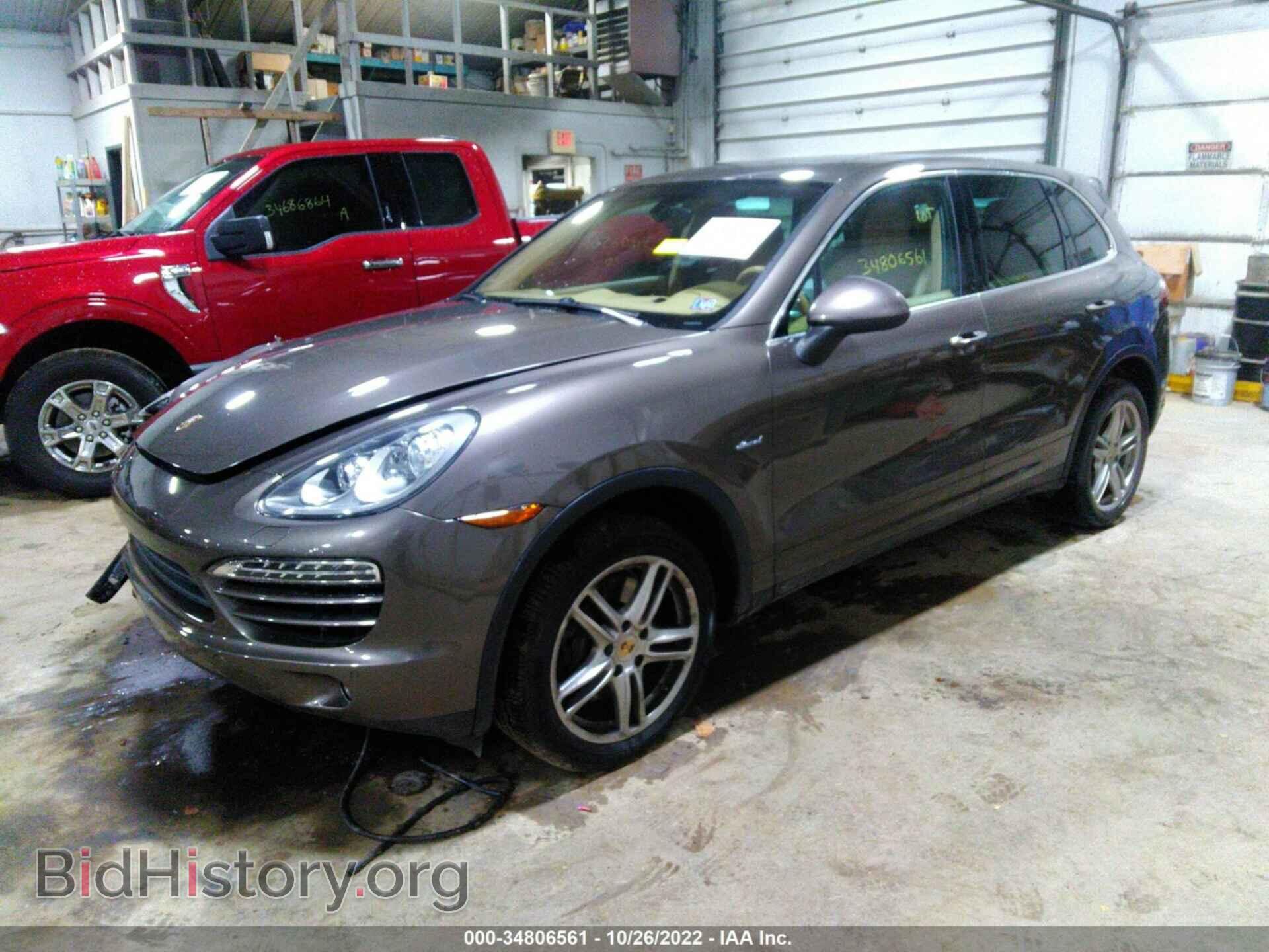 2013 PORSCHE CAYENNE - VIN: WP1AF2A23DLA30160 - Фото 2