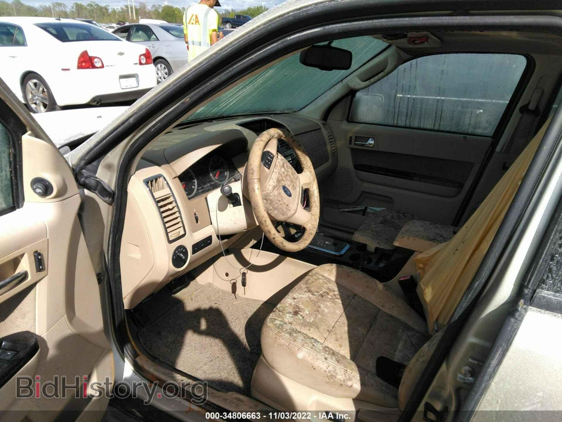 2011 FORD ESCAPE - VIN: 1FMCU0EG2BKB10140 - Фото 5