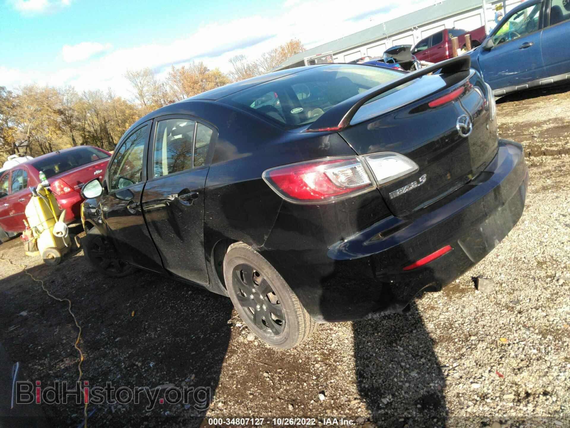 2013 MAZDA MAZDA3 - VIN: JM1BL1TF6D1721901 - Фото 3