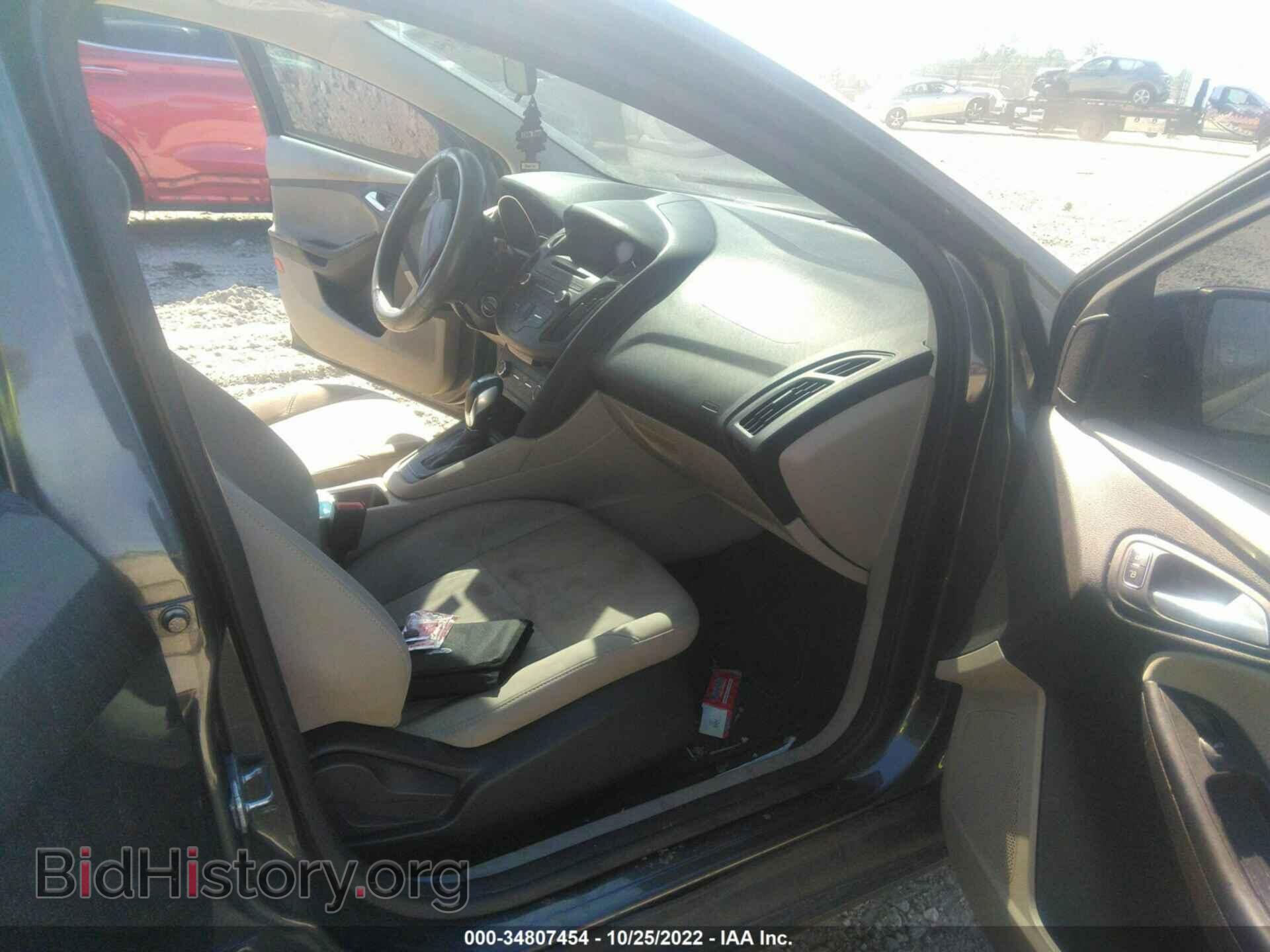 2016 FORD FOCUS - VIN: 1FADP3F27GL351252 - Фото 5