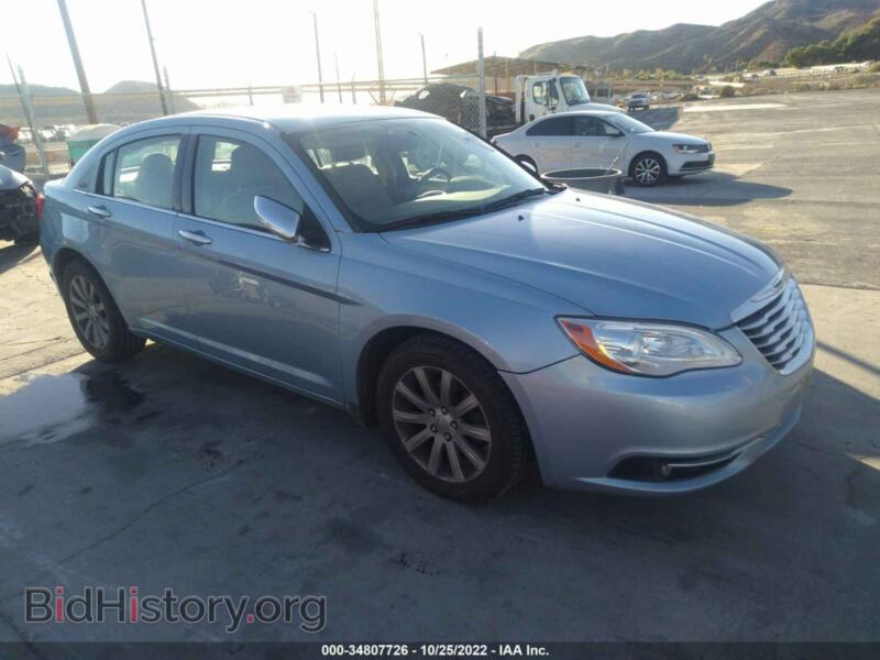 2013 Chrysler 200 Limited (VIN 1C3CCBCG6DN500508) — photo 1 of 11, IAAI, damage: left & right side
