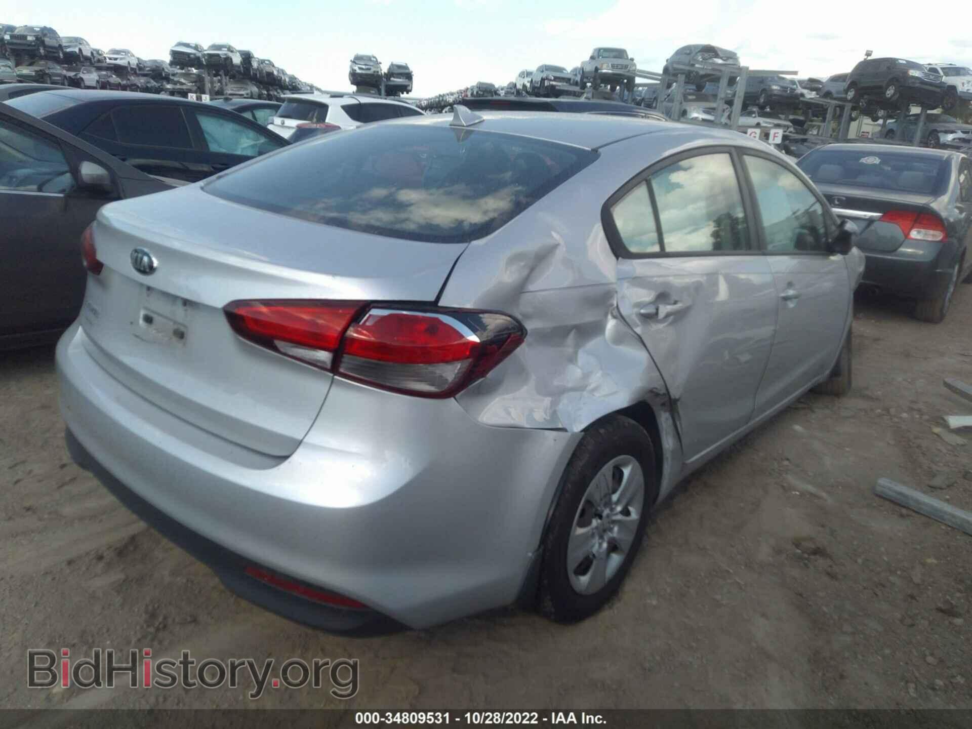 2017 KIA FORTE - VIN: 3KPFK4A72HE125849 - Фото 4