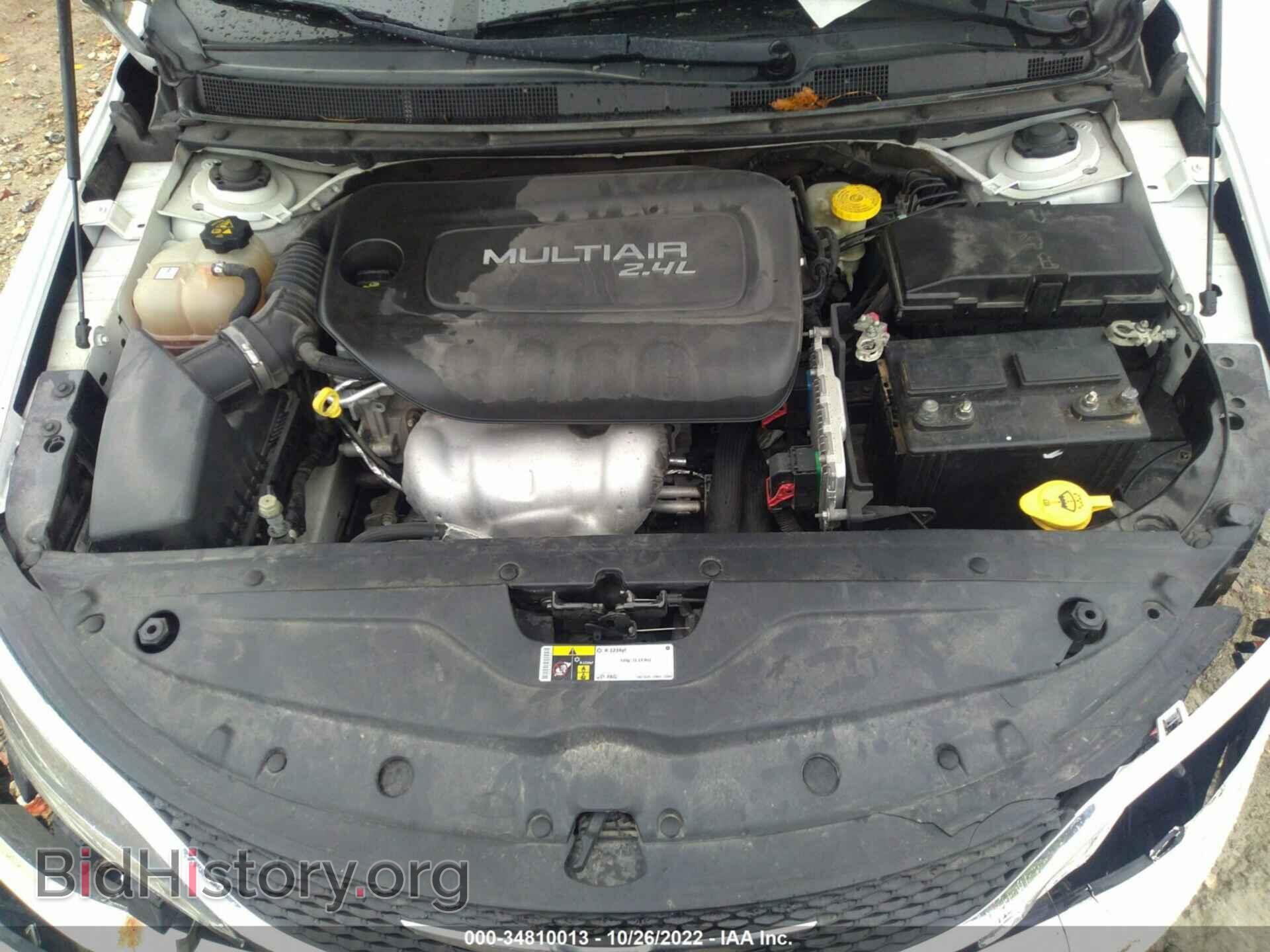 2015 CHRYSLER 200 - VIN: 1C3CCCAB5FN593487 - Фото 10