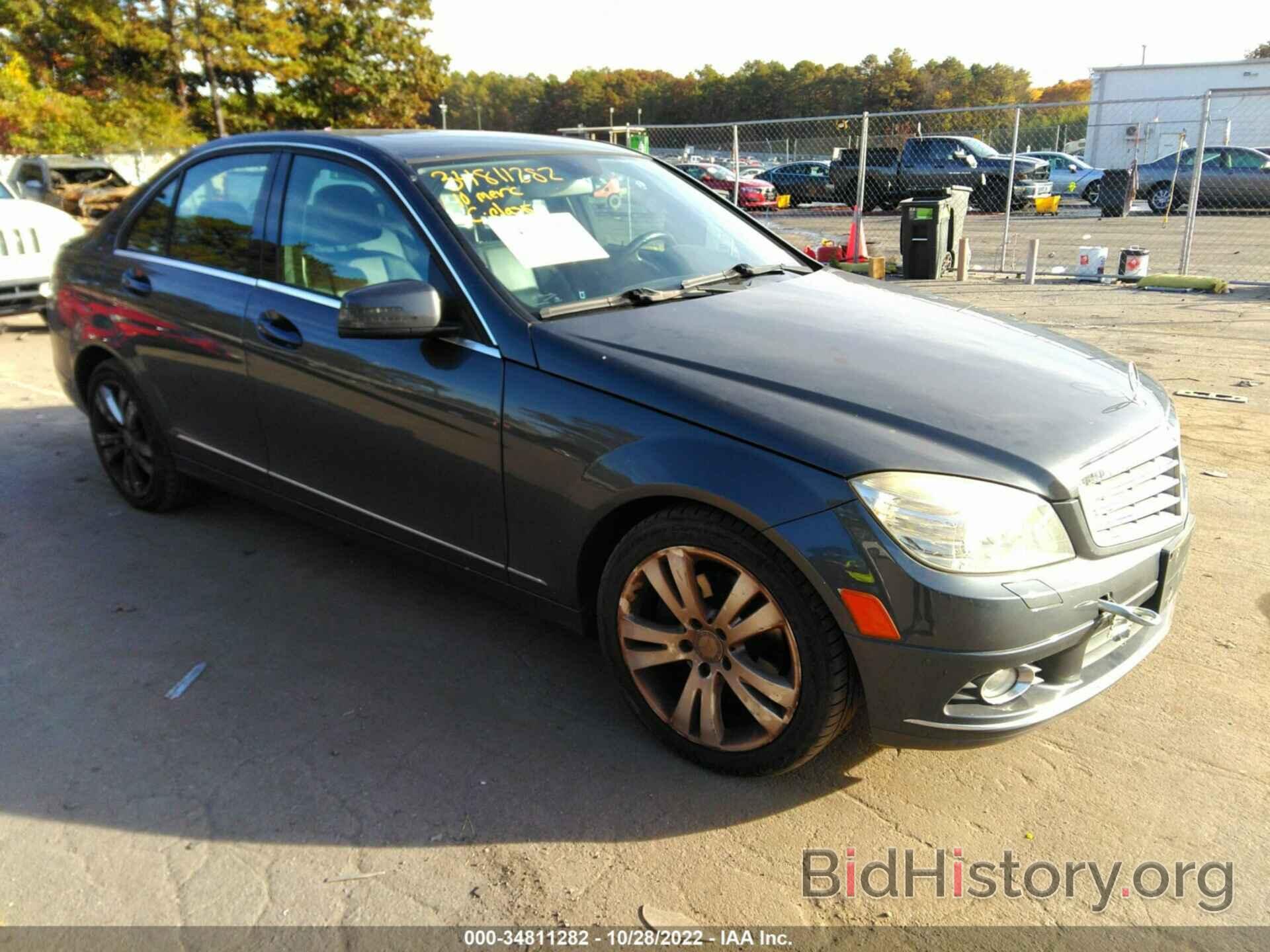 Photo WDDGF8BB0AF471208 - MERCEDES-BENZ C-CLASS 2010