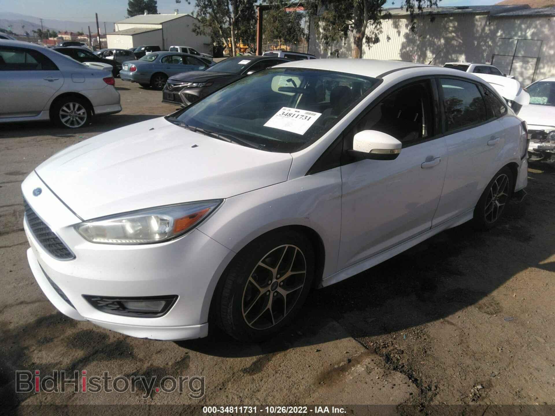 2016 FORD FOCUS - VIN: 1FADP3F23GL395944 - Фото 2