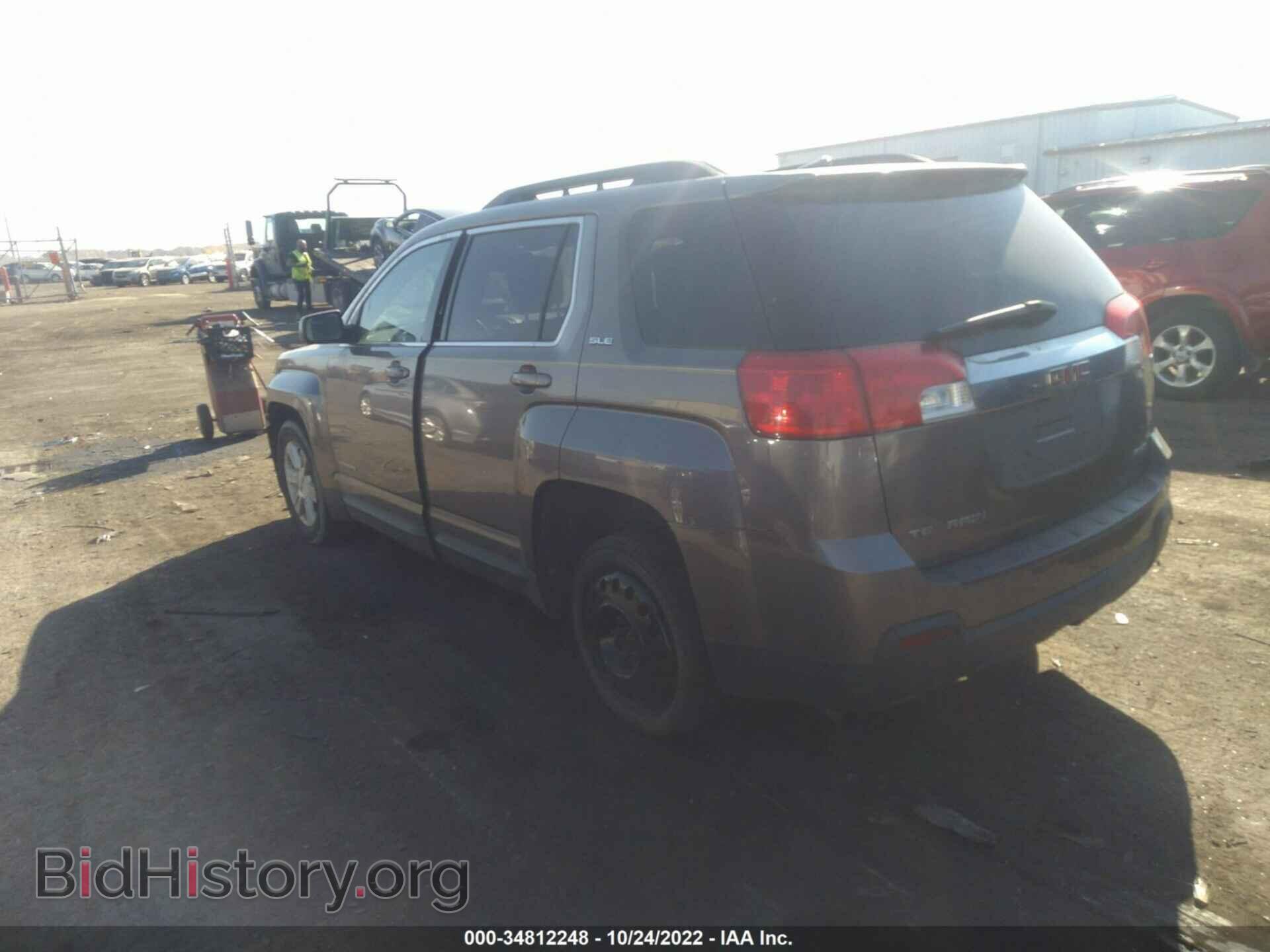 2010 GMC TERRAIN - VIN: 2CTFLEEW4A6271118 - Photo 3