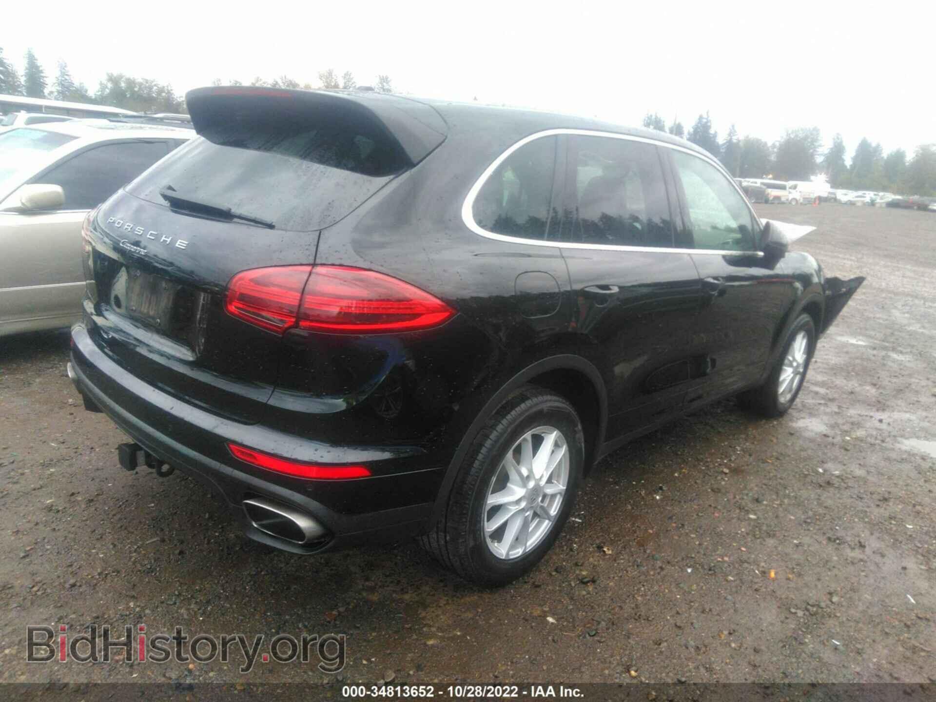 2017 PORSCHE CAYENNE - VIN: WP1AA2A20HKA91914 - Фото 4