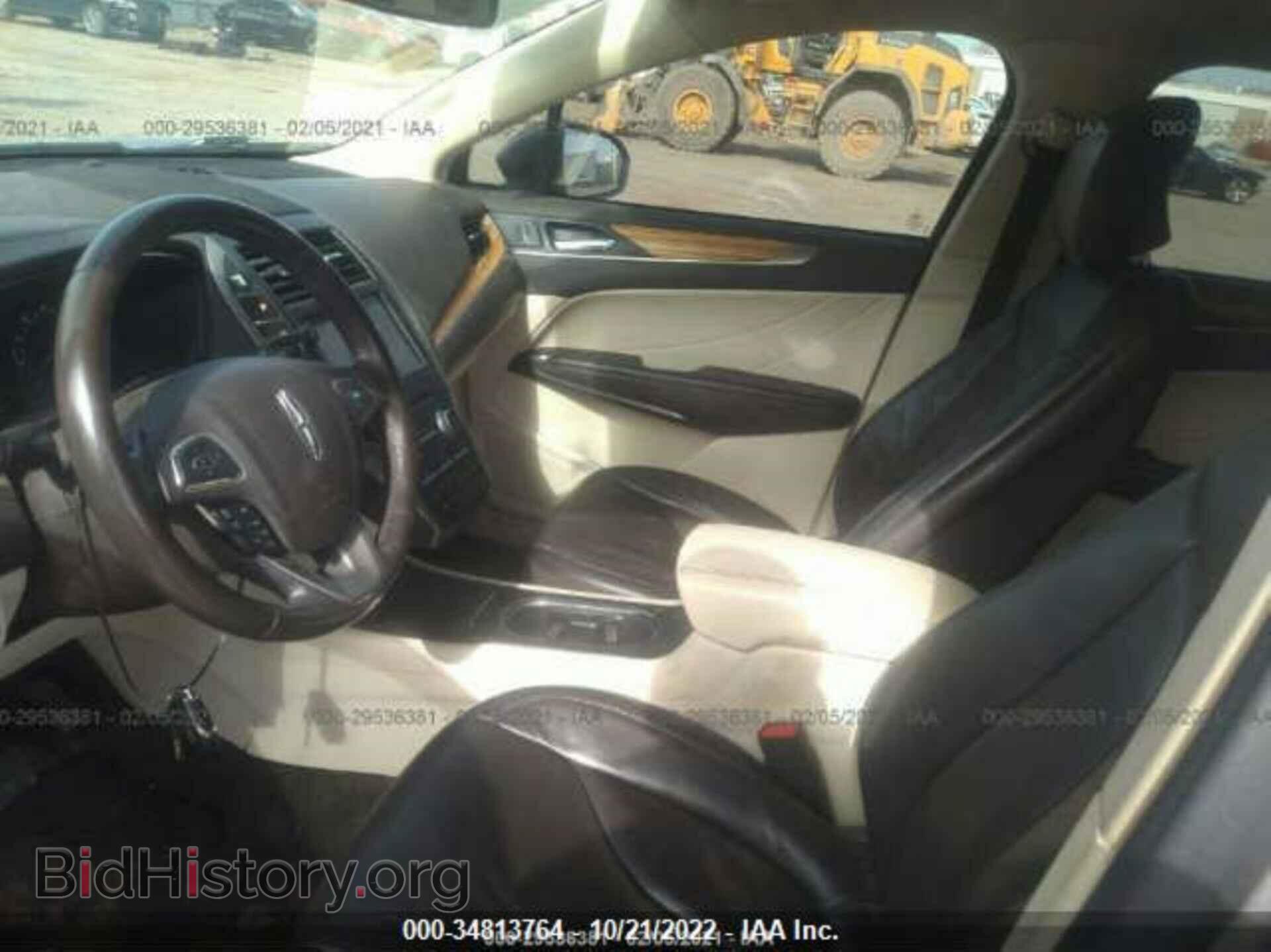 2016 LINCOLN MKC - VIN: 5LMCJ2C92GUJ23813 - Photo 5