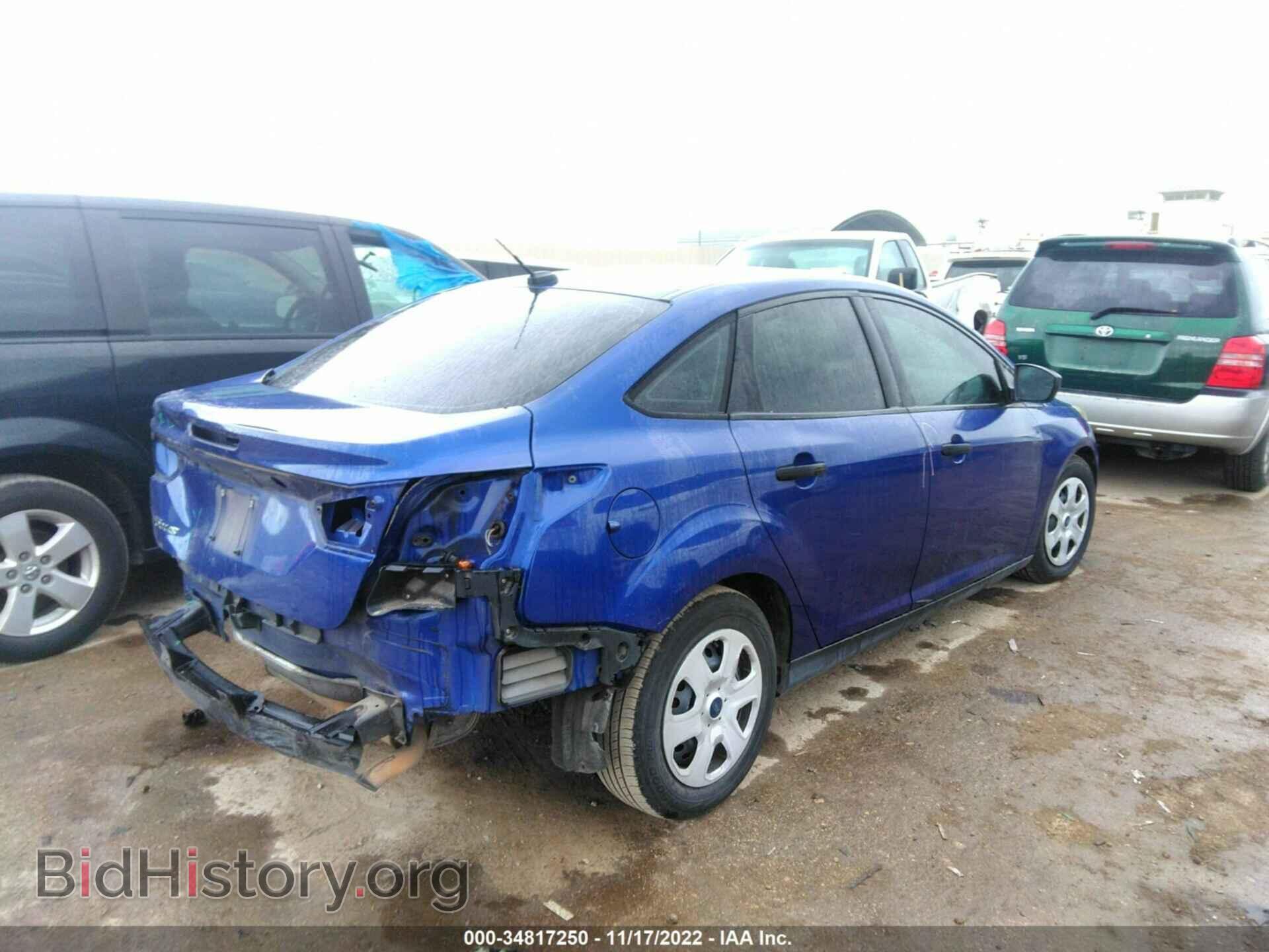 2012 FORD FOCUS - VIN: 1FAHP3E2XCL365630 - Photo 4