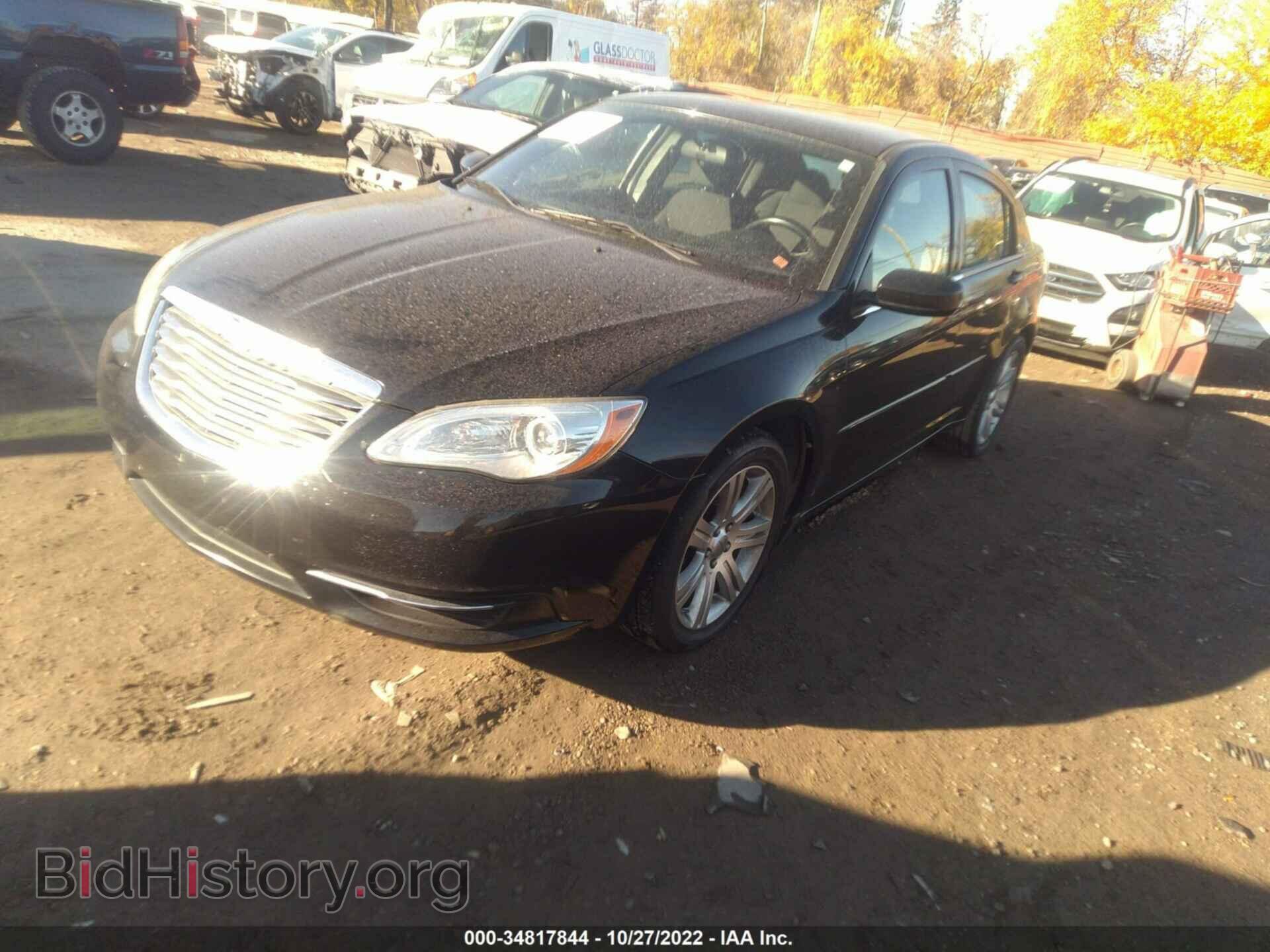 2013 CHRYSLER 200 - VIN: 1C3CCBBB5DN656478 - Photo 2