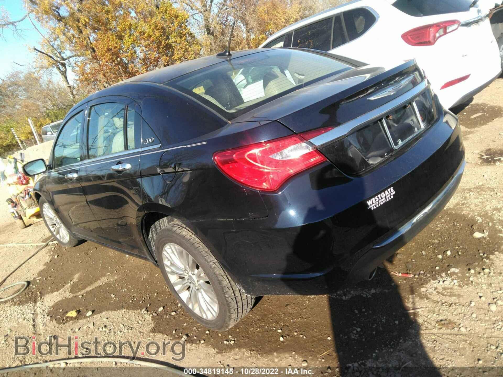 2011 CHRYSLER 200 - VIN: 1C3BC2FG9BN594744 - Фото 3