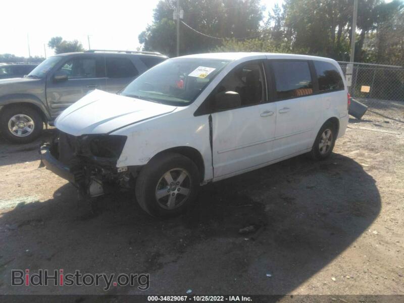 2011 Dodge GRAND CARAVAN (VIN 2D4RN4DG6BR773381) — photo 2 of 11
