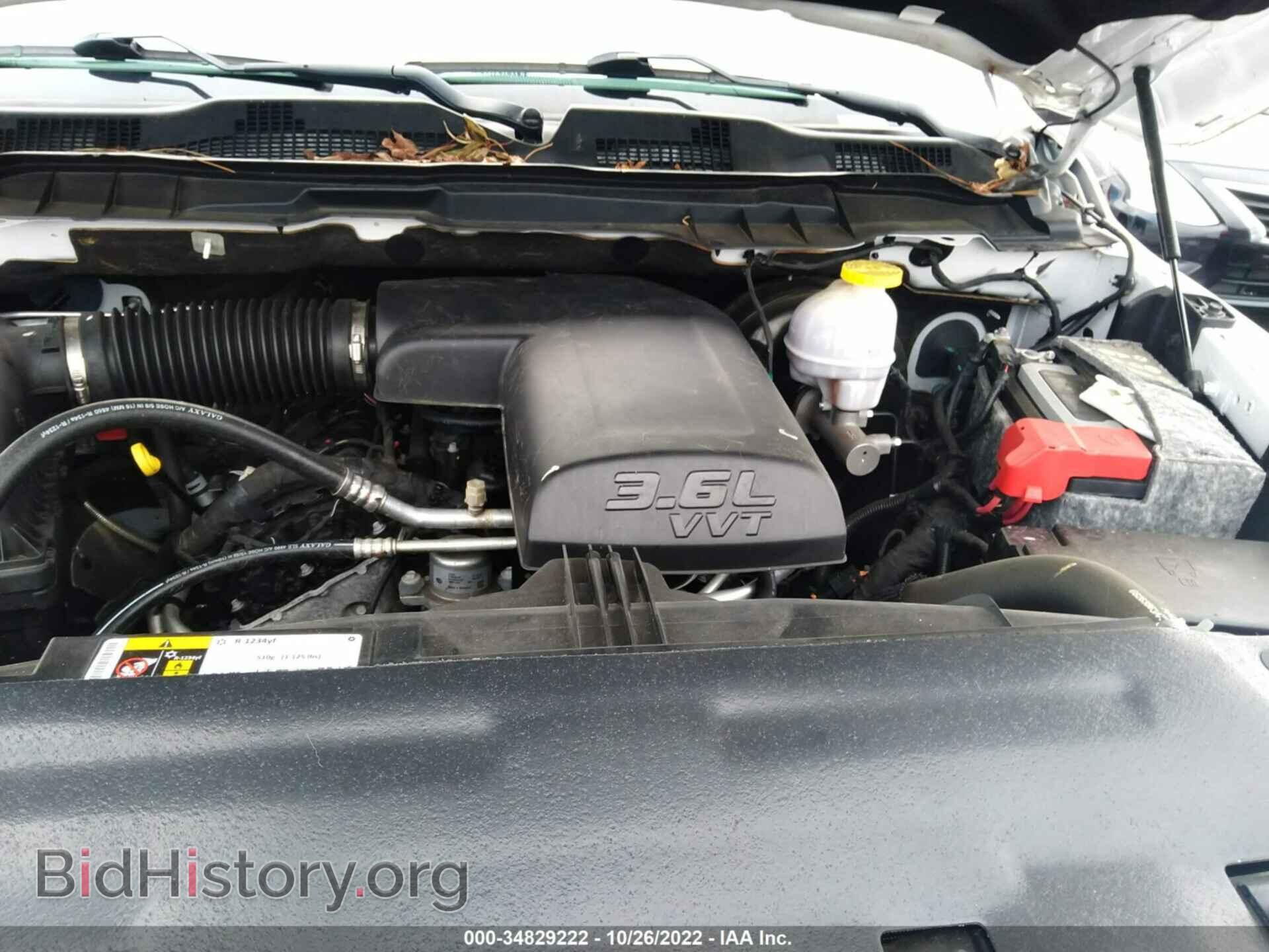2018 RAM 1500 - VIN: 1C6RR7FG4JS331932 - Фото 10