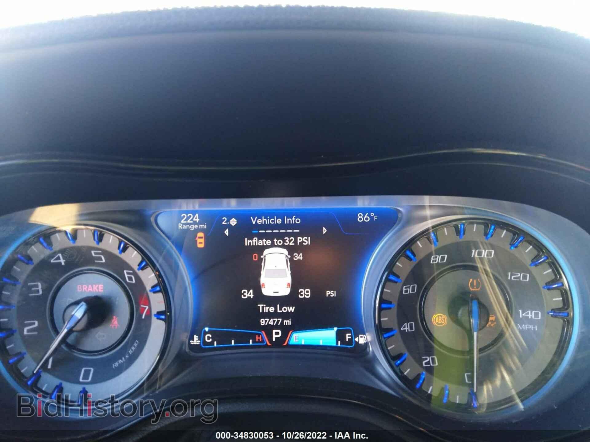 2015 CHRYSLER 300 - VIN: 2C3CCABG6FH908871 - Фото 7