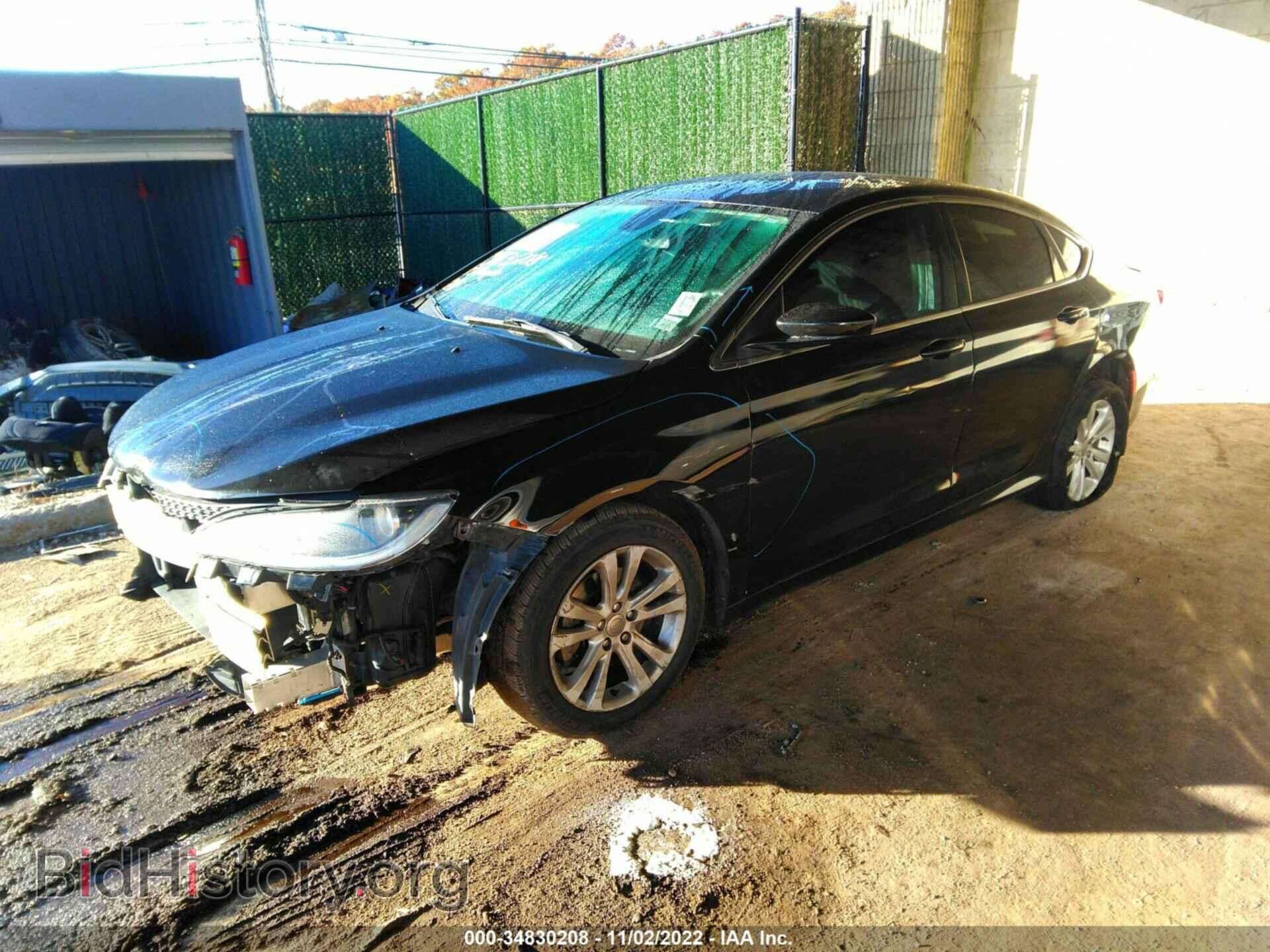 2015 CHRYSLER 200 - VIN: 1C3CCCABXFN542700 - Фото 2