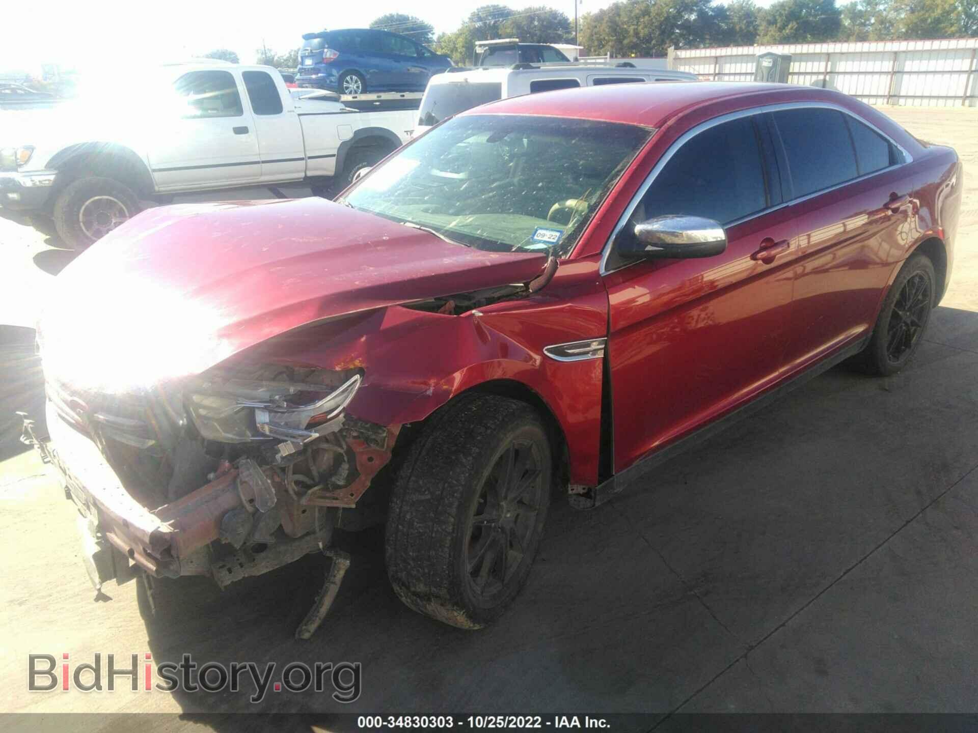2013 FORD TAURUS - VIN: 1FAHP2F82DG151125 - Фото 2