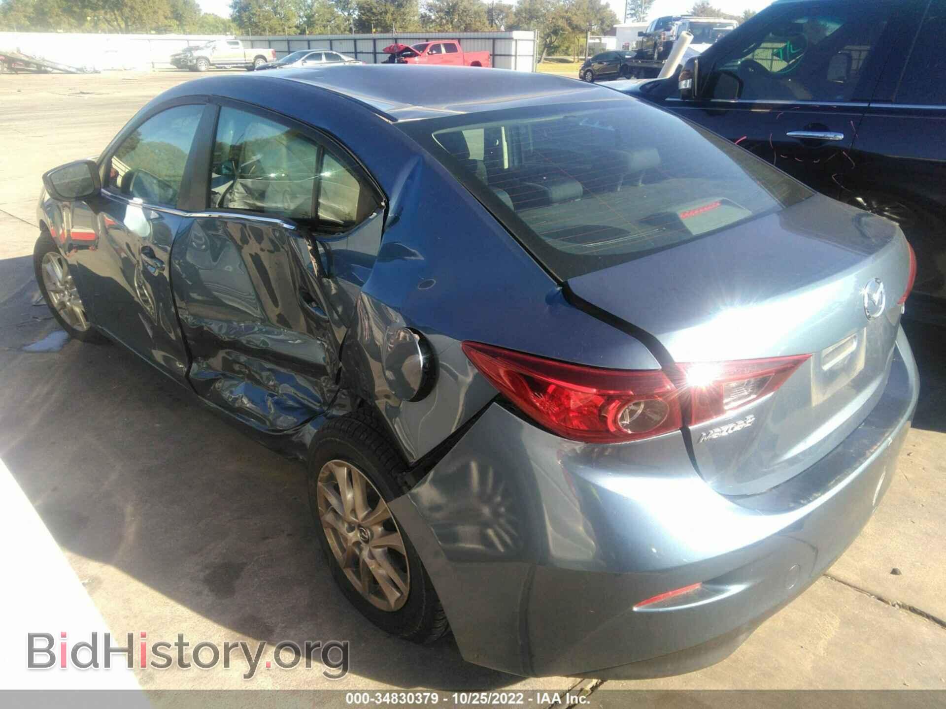 2016 MAZDA MAZDA3 - VIN: 3MZBM1U76GM284426 - Фото 3