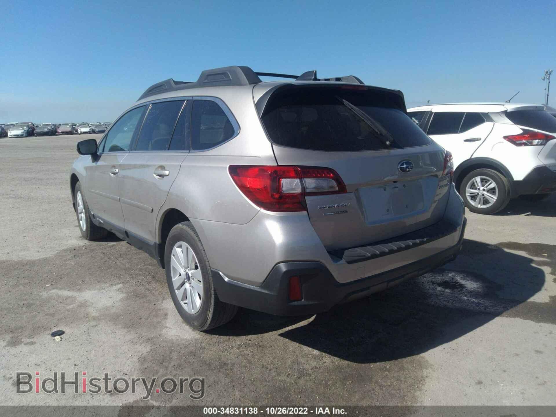 2019 SUBARU OUTBACK - VIN: 4S4BSAFC1K3316952 - Фото 3