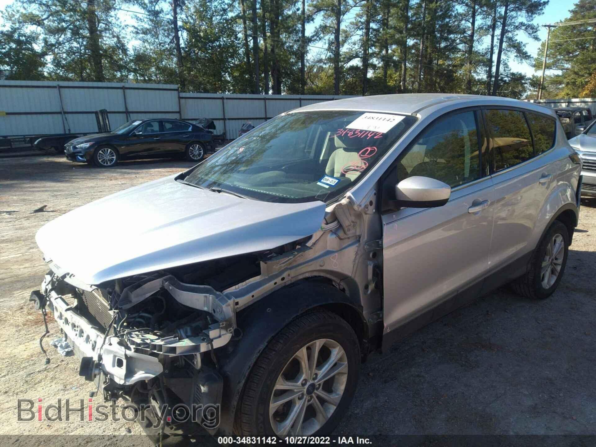 2017 FORD ESCAPE - VIN: 1FMCU0GD0HUB36199 - Фото 2