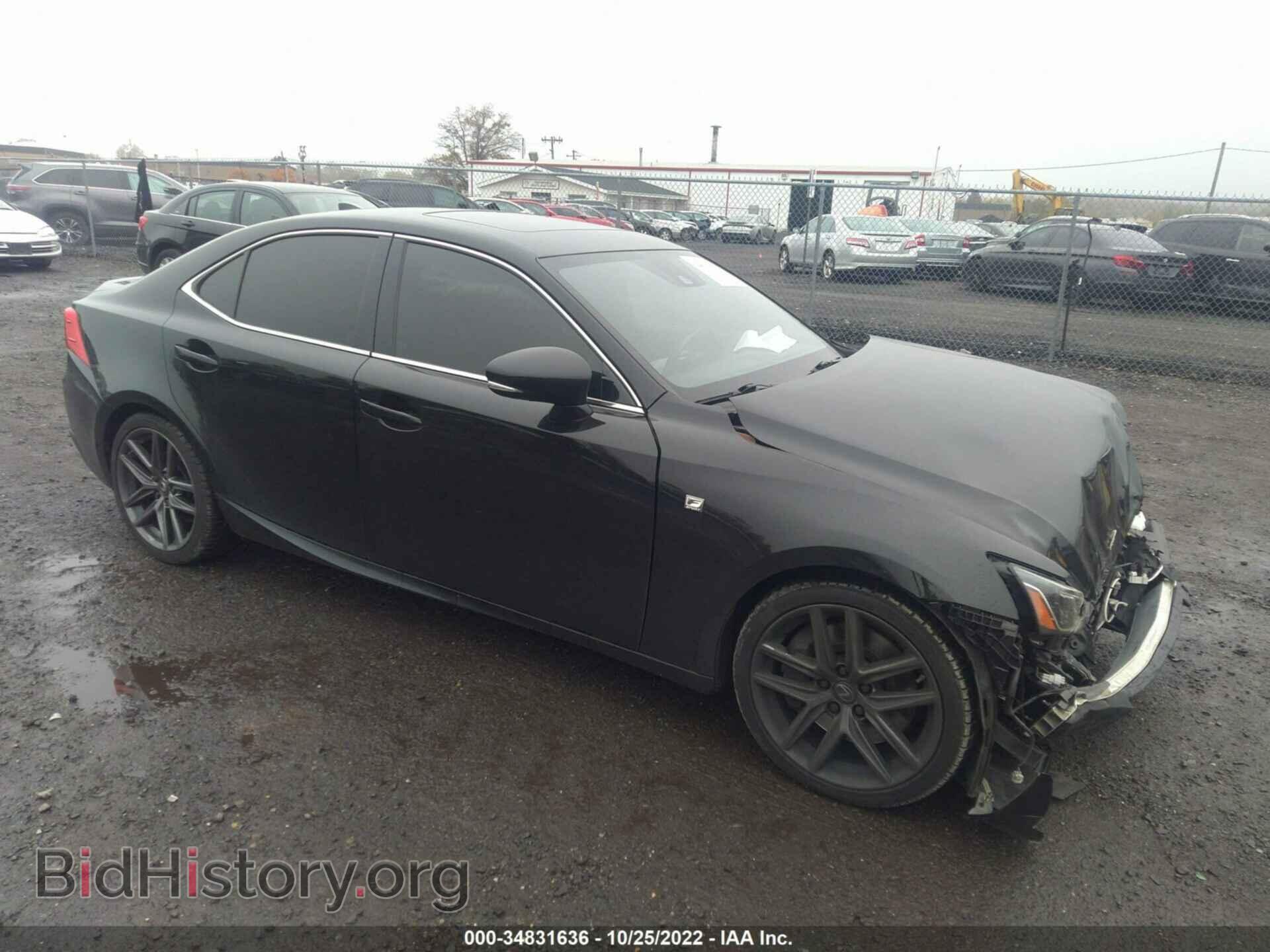 Photo JTHGA1D23L5106560 - LEXUS IS 2020