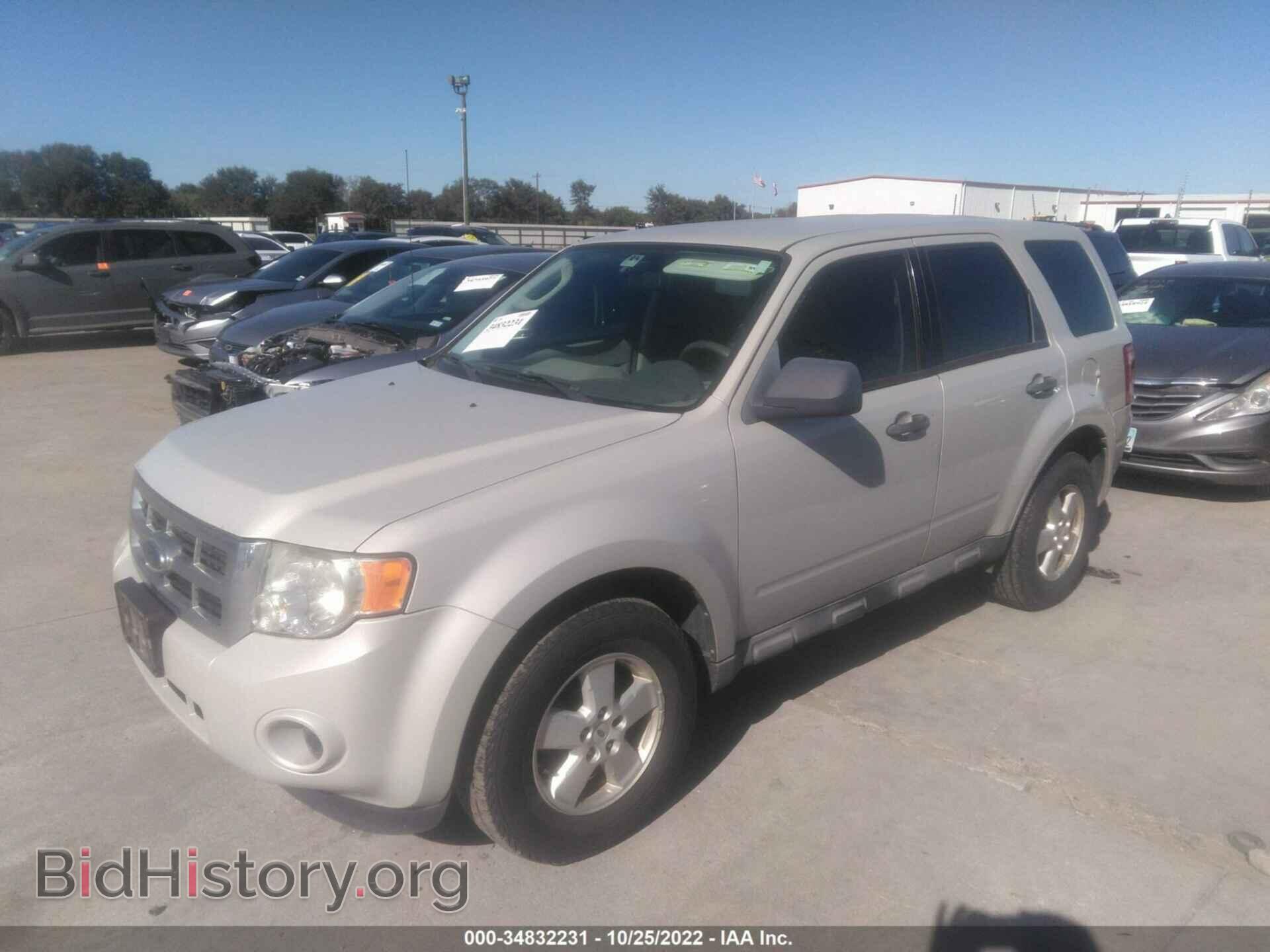 2009 FORD ESCAPE - VIN: 1FMCU02789KD11085 - Фото 2