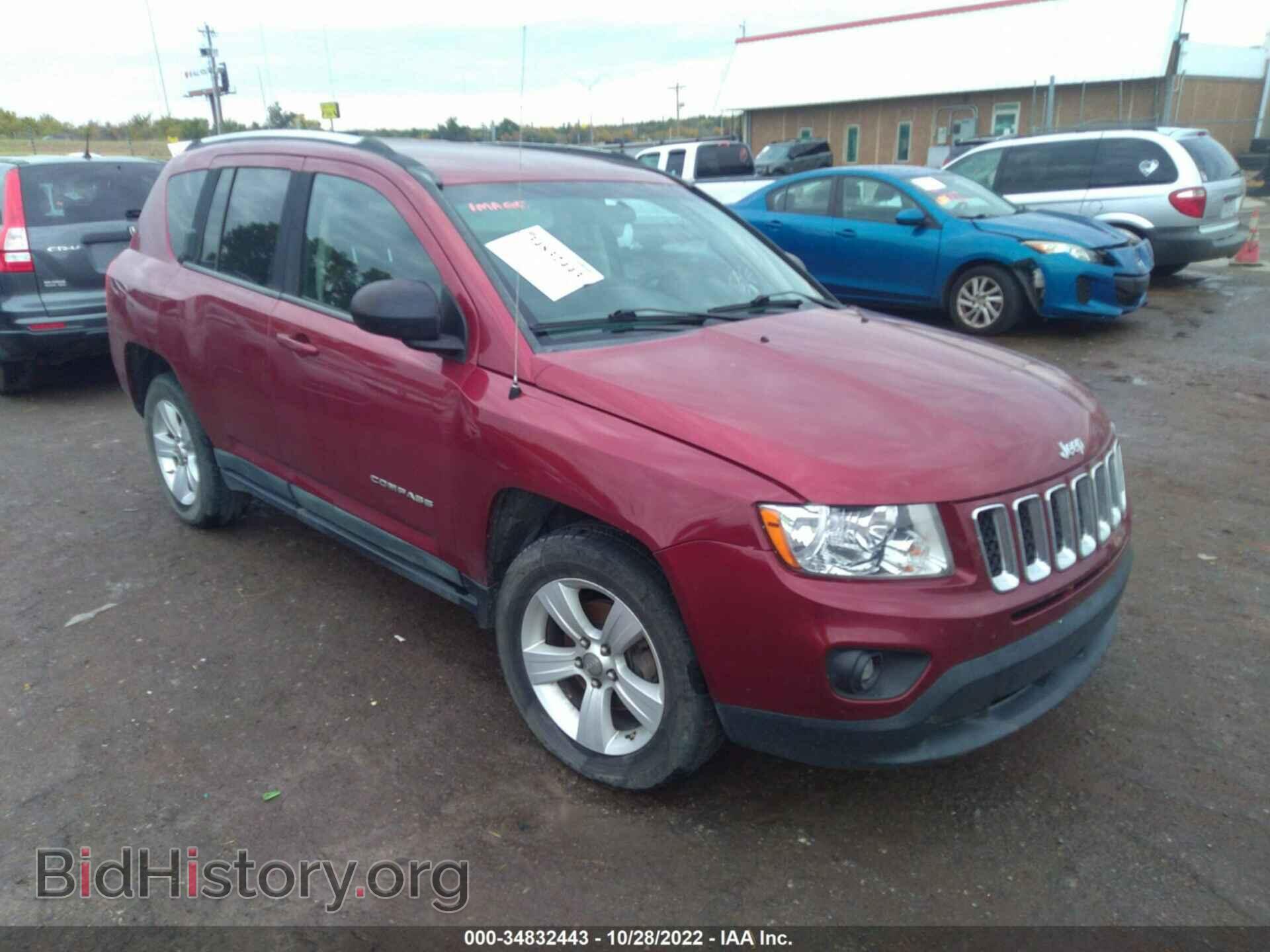 Photo 1J4NT1FA3BD175058 - JEEP COMPASS 2011