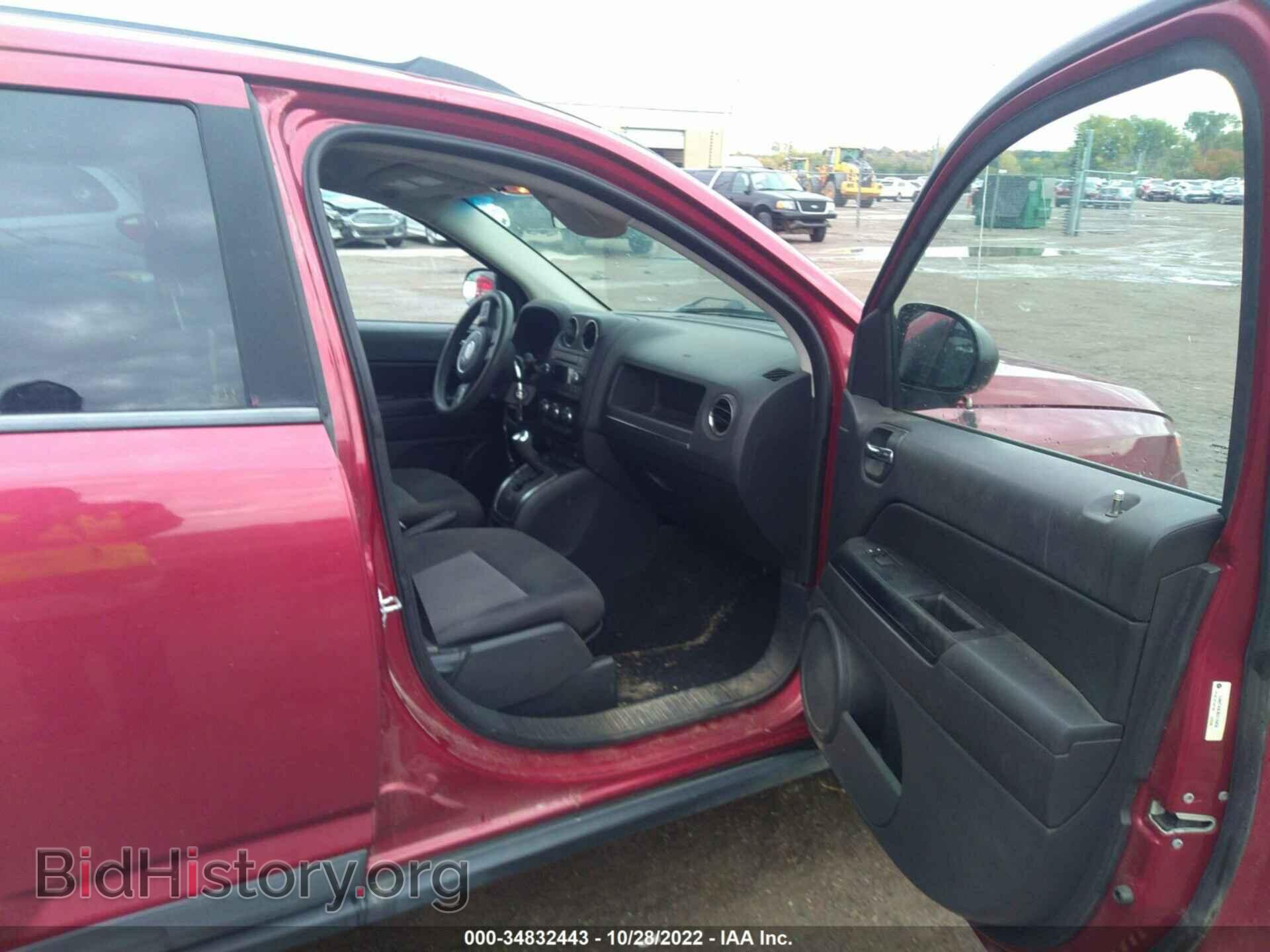 2011 JEEP COMPASS - VIN: 1J4NT1FA3BD175058 - Фото 5
