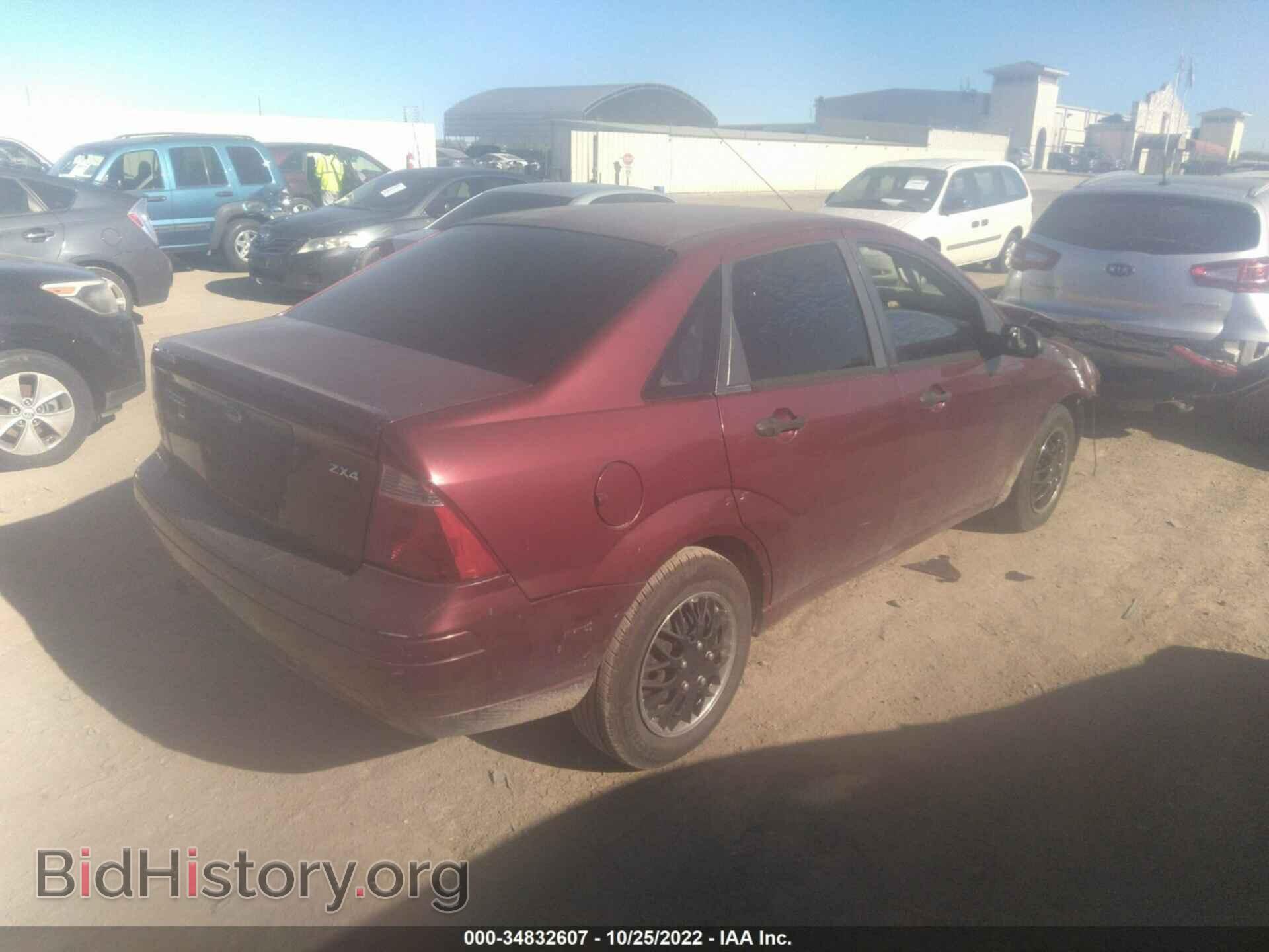 2006 FORD FOCUS - VIN: 1FAFP34N86W110030 - Фото 4