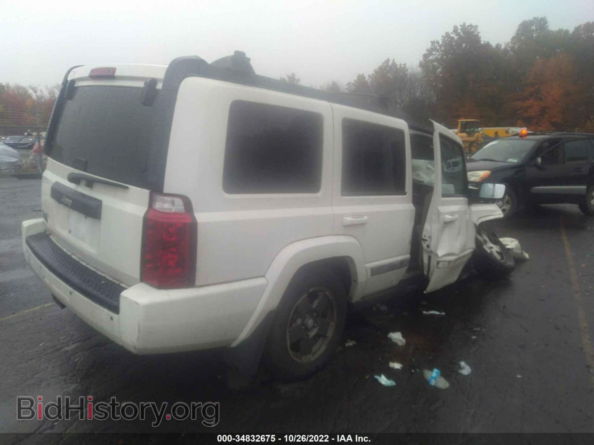 2010 JEEP COMMANDER - VIN: 1J4RG4GKXAC137099 - Фото 4