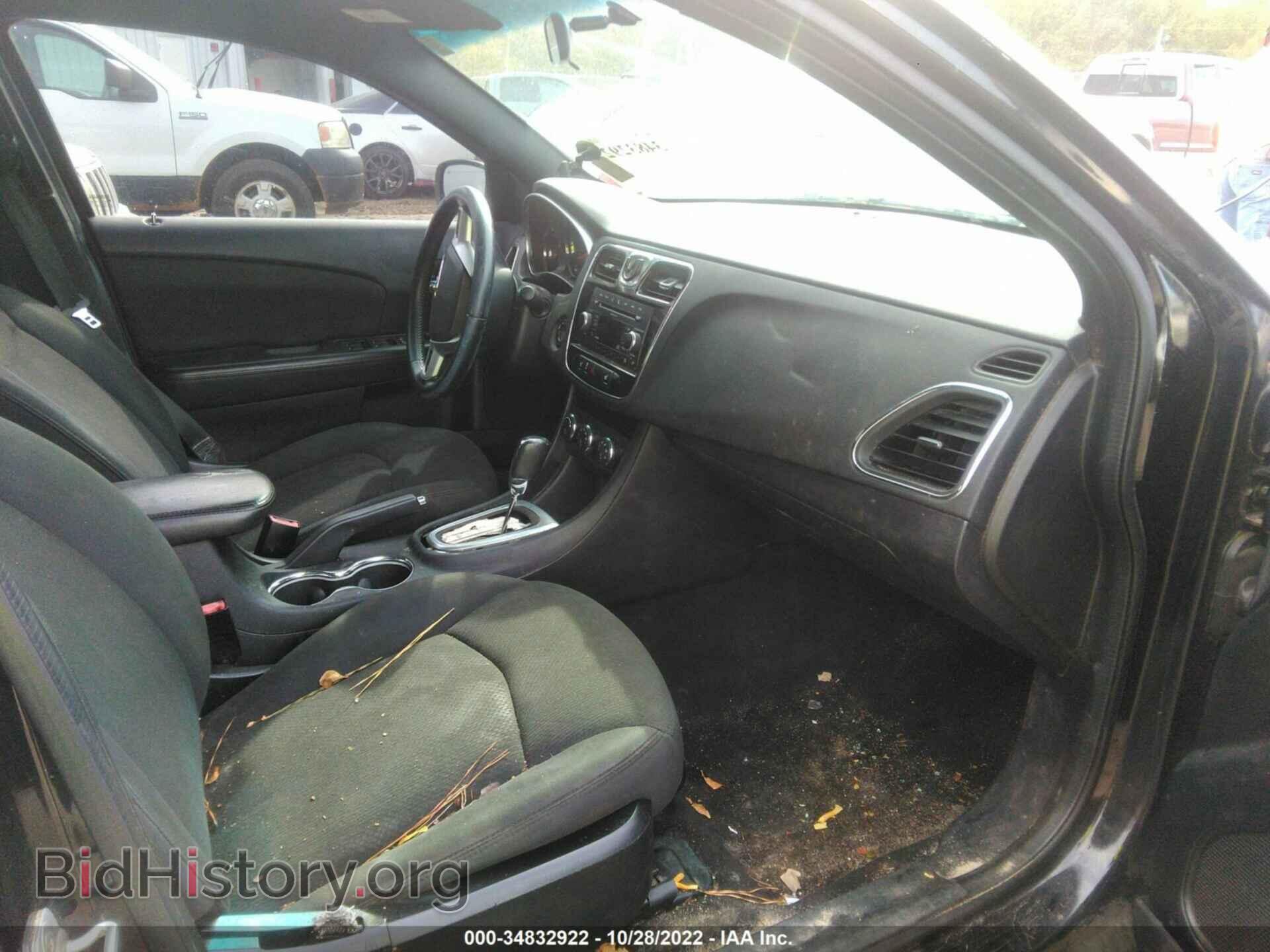 2011 CHRYSLER 200 - VIN: 1C3BC1FB9BN625229 - Фото 5