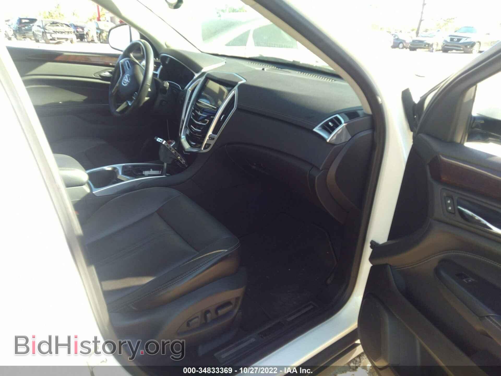 2014 CADILLAC SRX - VIN: 3GYFNBE37ES590234 - Фото 5
