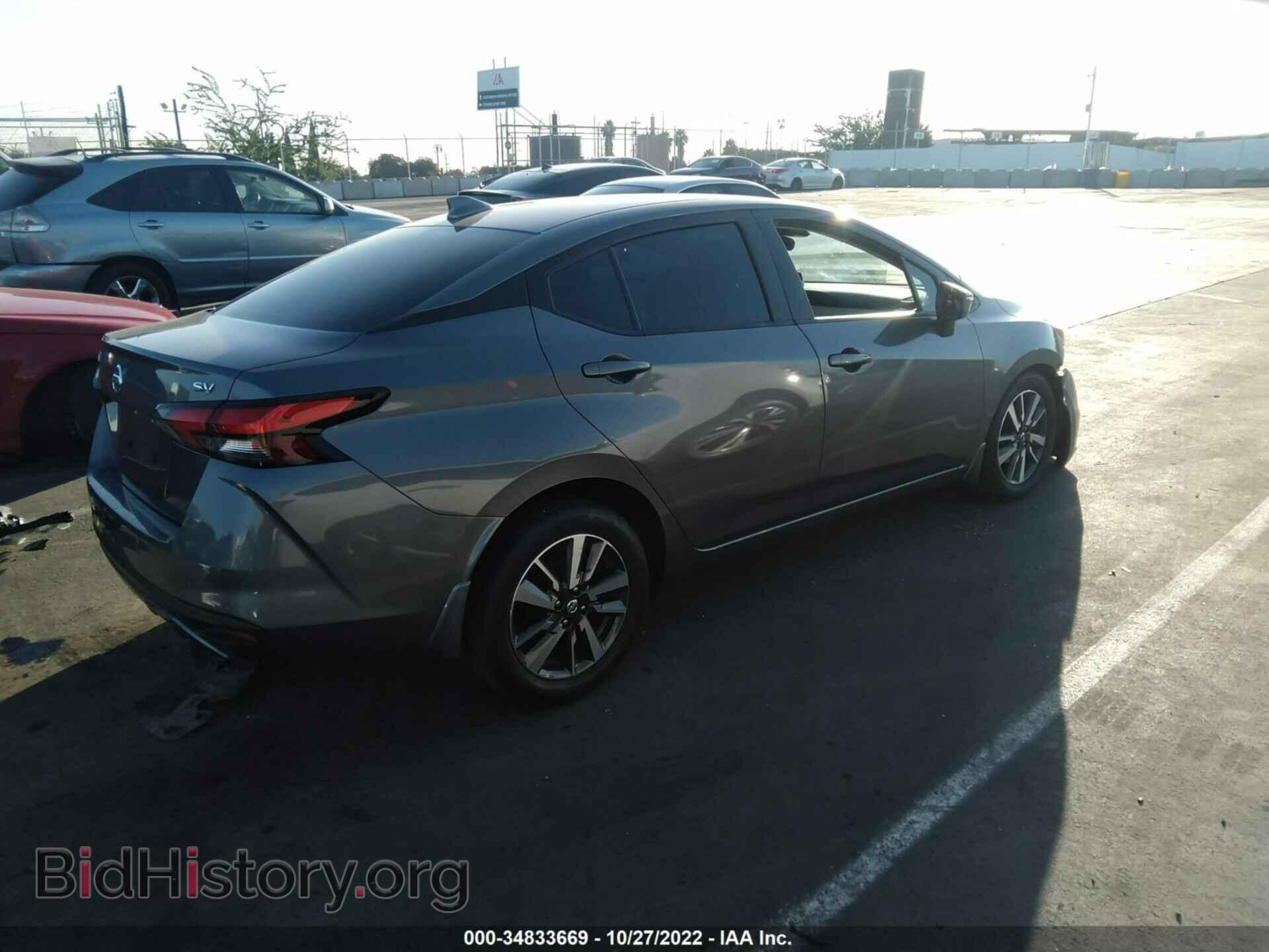 2020 NISSAN VERSA - VIN: 3N1CN8EV7LL870596 - Фото 4
