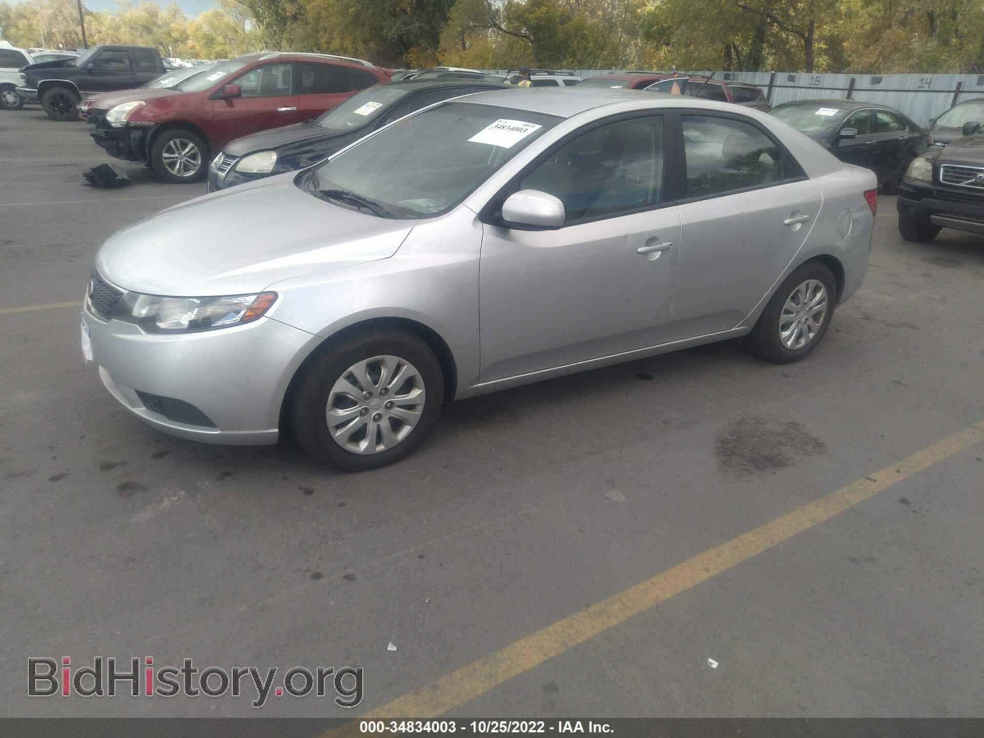 2011 KIA FORTE - VIN: KNAFT4A20B5411698 - Фото 2
