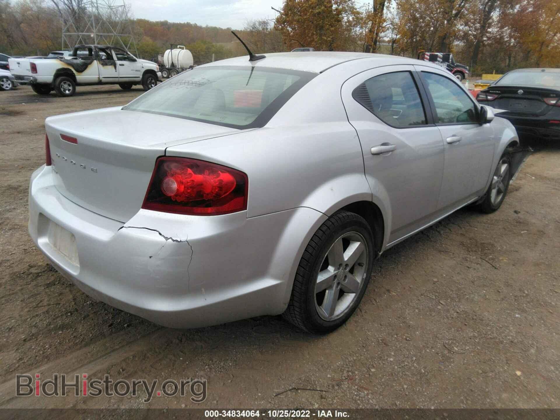 2011 DODGE AVENGER - VIN: 1B3BD2FG2BN620613 - Photo 4