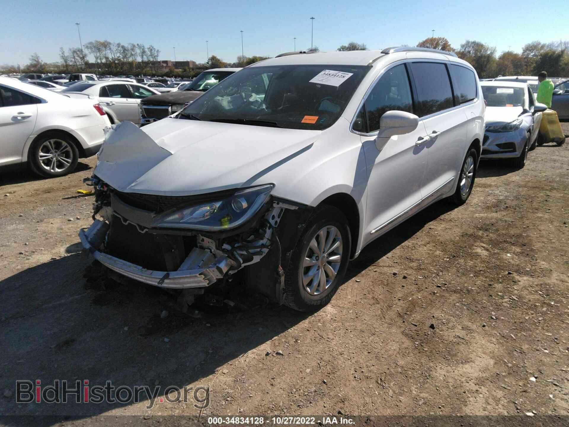 2019 CHRYSLER PACIFICA - VIN: 2C4RC1BG6KR700631 - Photo 2